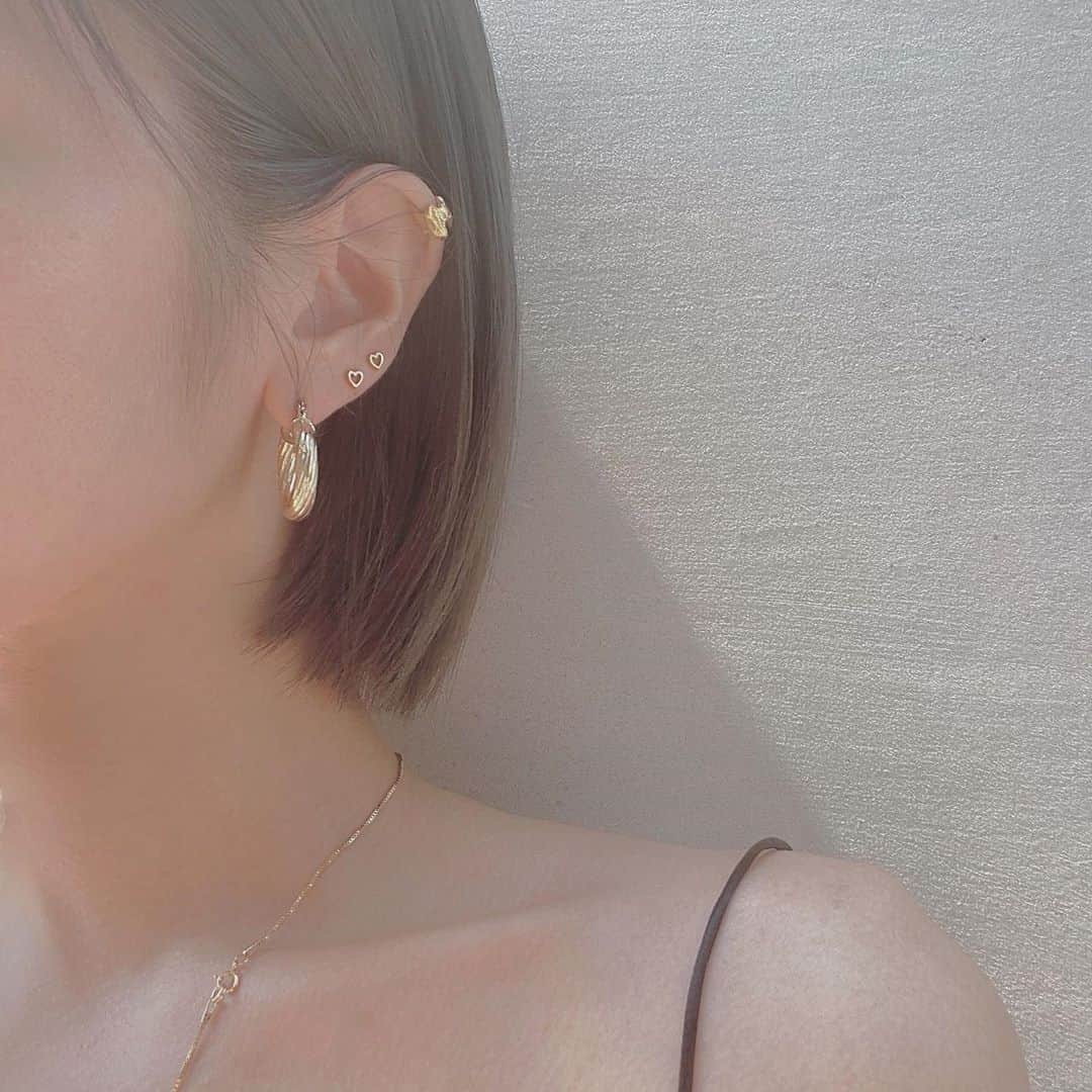 梅村実帆のインスタグラム：「👂🏻♡♡」