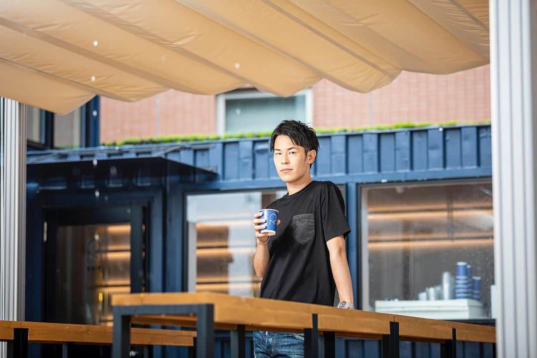 りょうさんのインスタグラム写真 - (りょうInstagram)「愛知県岡崎市に僕の完全プロデュースカフェ、「R COFFEE STAND」を作りました。」8月14日 14時11分 - to_ryoo
