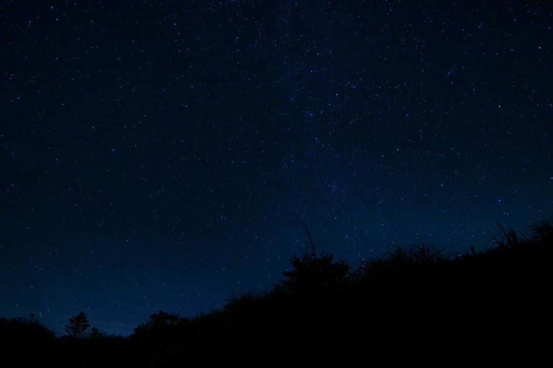金子貴俊のインスタグラム：「星空  綺麗だなぁー。」