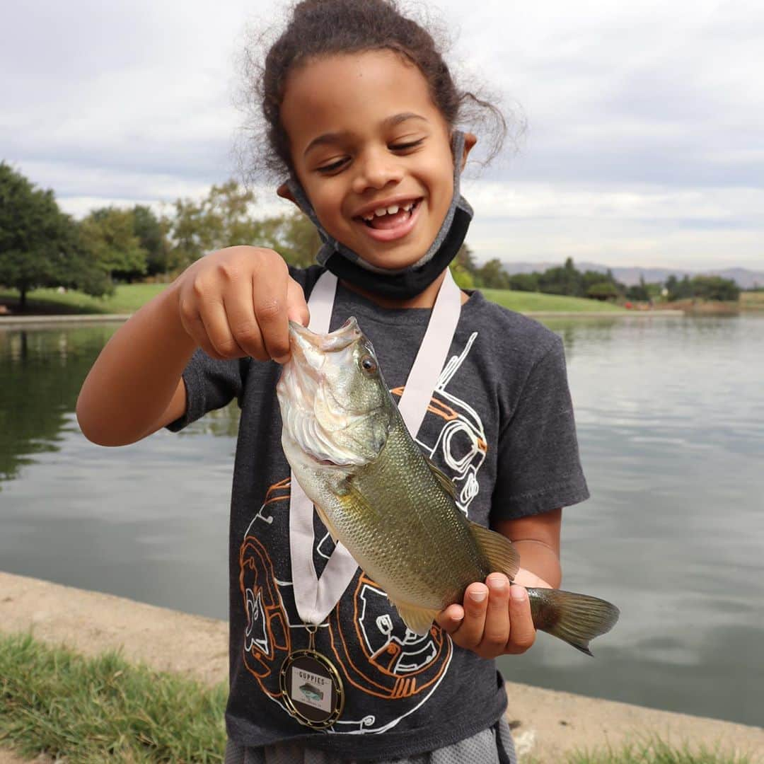 ドナルド・フェイソンさんのインスタグラム写真 - (ドナルド・フェイソンInstagram)「Ohh happy fishing day!! @guppiesfishingadventures thanks for a great adventure!」8月14日 6時15分 - donald_aison