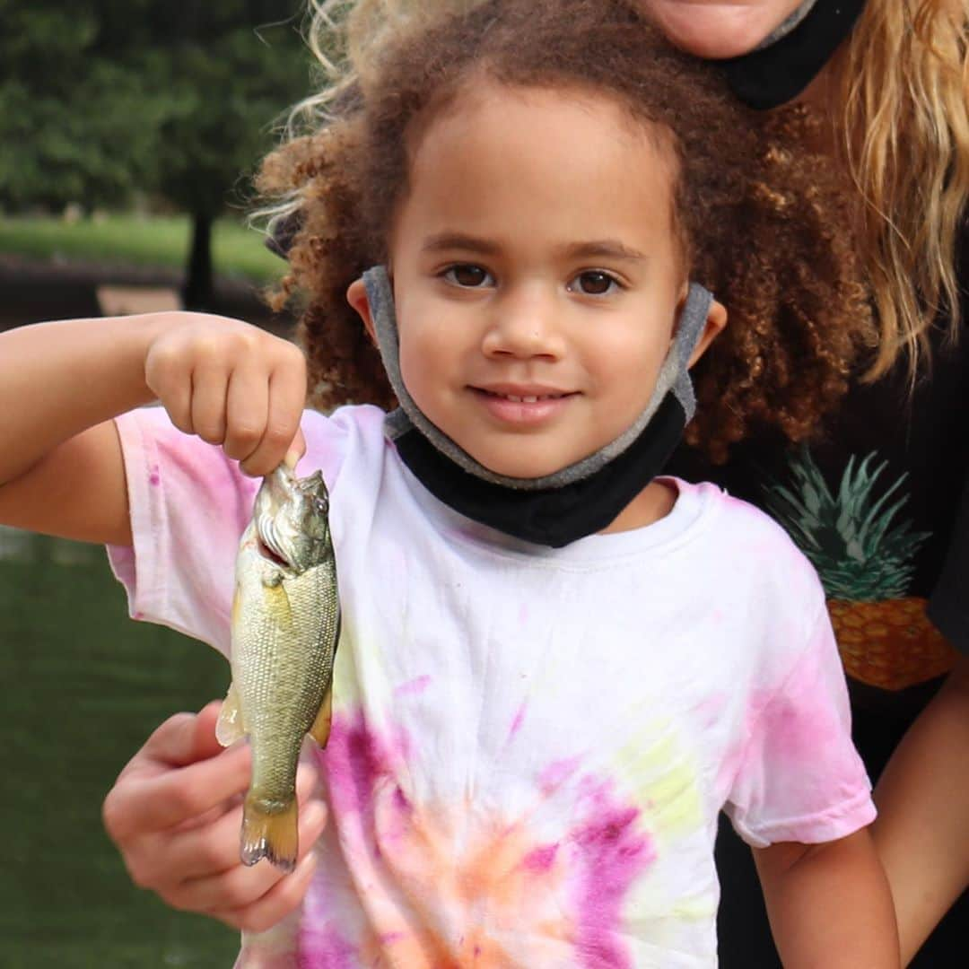 ドナルド・フェイソンさんのインスタグラム写真 - (ドナルド・フェイソンInstagram)「Ohh happy fishing day!! @guppiesfishingadventures thanks for a great adventure!」8月14日 6時15分 - donald_aison