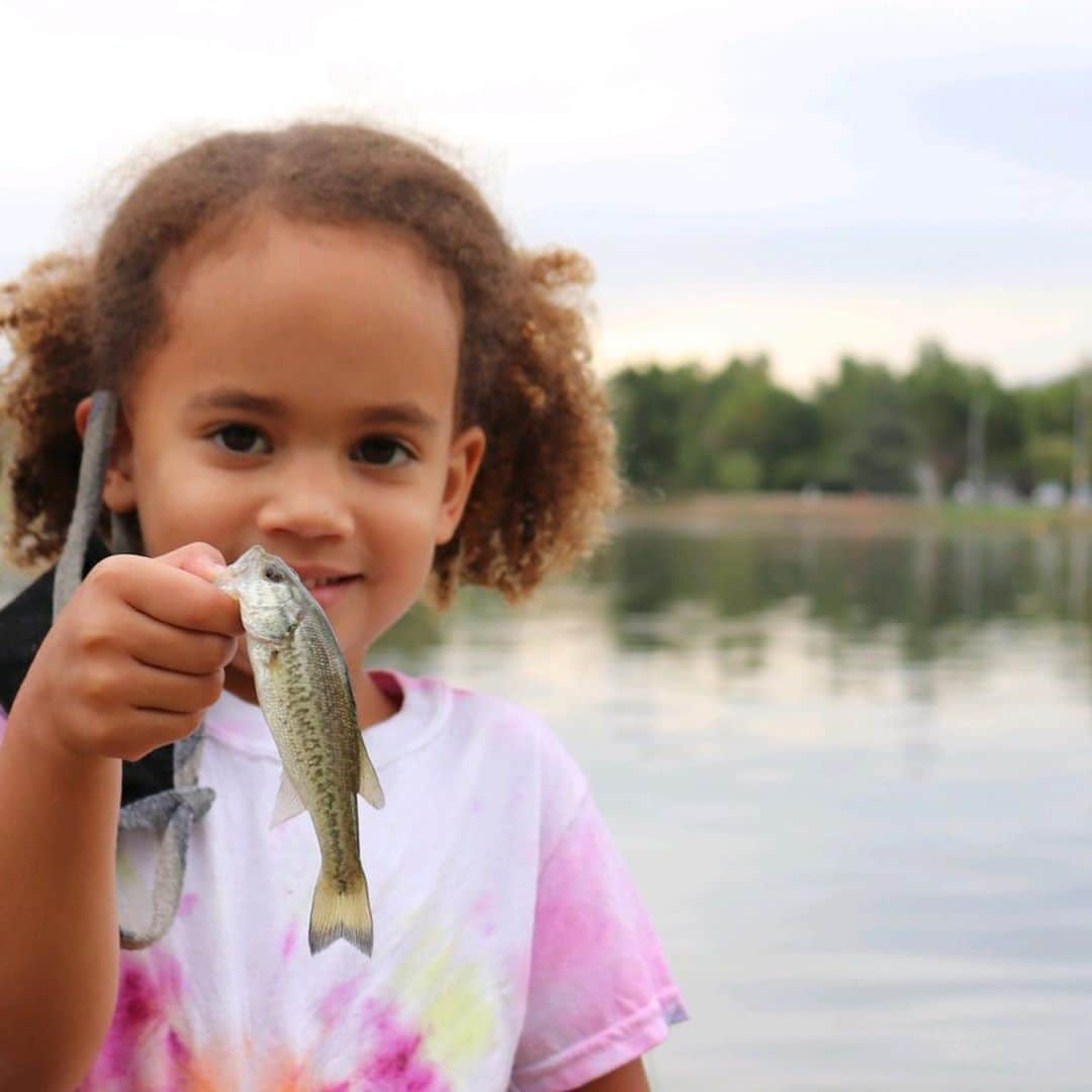 ドナルド・フェイソンさんのインスタグラム写真 - (ドナルド・フェイソンInstagram)「Ohh happy fishing day!! @guppiesfishingadventures thanks for a great adventure!」8月14日 6時15分 - donald_aison