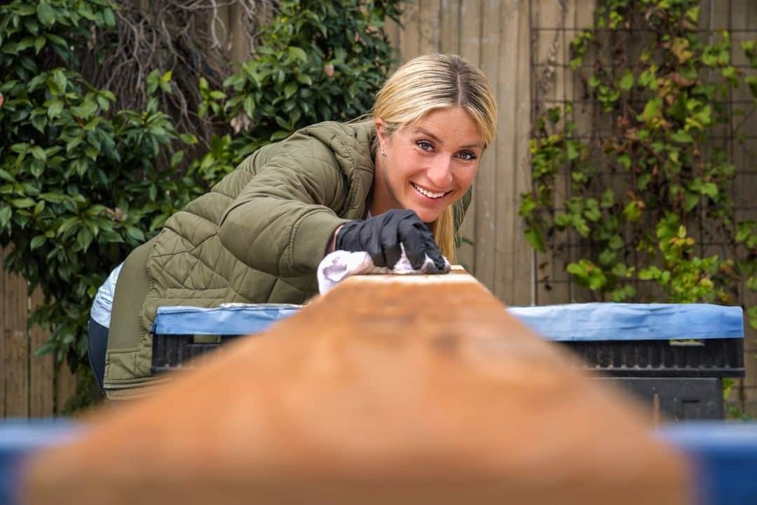 HGTVさんのインスタグラム写真 - (HGTVInstagram)「📣 BIG NEWS 📣 @jasminerothofficial’s latest series, Help! I Wrecked My House, officially premieres Saturday, Sept. 12, at 8|7c. 🎉 In the new show, Jasmine works with homeowners to fix their DIY disasters and transform their spaces (with her signature style, of course). We can’t wait to see her work her magic! Get all the deets at the #linkinbio. 👆」8月14日 6時40分 - hgtv