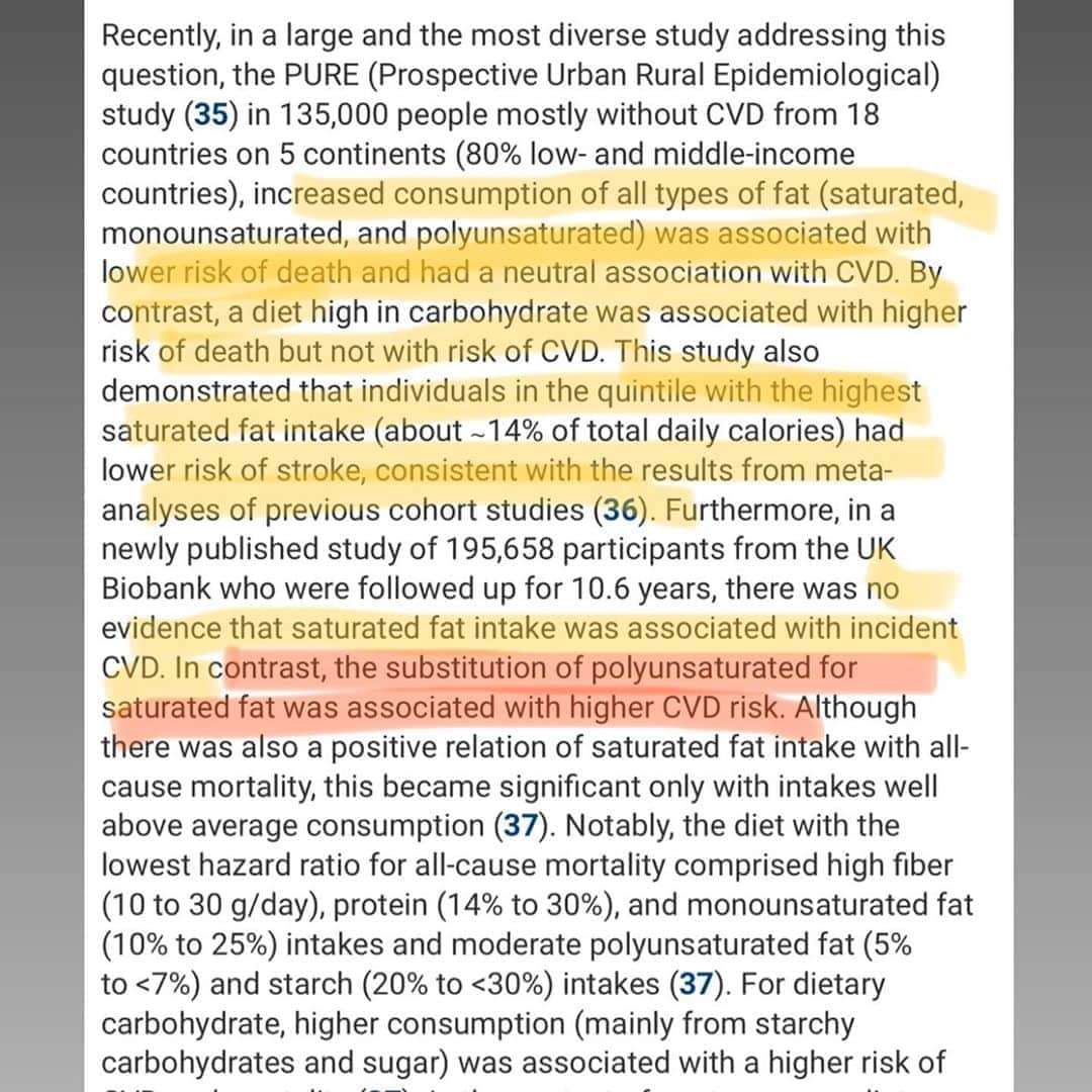 デイヴ・アスプリーさんのインスタグラム写真 - (デイヴ・アスプリーInstagram)「Something truly epic happened today that is going to change what you eat for years to come. Truly epic.  The Journal of the American College of cardiology published a groundbreaking paper today admitting something that you already knew if you had been on the Bulletproof Diet for the last 10 years. (Yes, I am feeling slightly vindicated after receiving so much resistance after writing The Bulletproof Diet, which eventually helped people lose about 1,000,000 pounds!)  This new paper, which uses data from studying 135,000 people overtime, finds: -Saturated fat from meat and dairy do not cause an increase in cardiovascular disease, and reduce stroke risk. -Polyunsaturated fats increase risk of cardiovascular disease. -Different fats do different things -Cutting saturated fat does not reduce death rate -the 25% of people eating the highest saturated fat intake (about ∼14% of  calories) had lower risk of stroke -Only 5% of fat should be polyunsaturated for lowest death  This is effectively a deathblow to vegan  and plant-based practices, which make people sick because they contain almost all polyunsaturated fats. It’s one reason I got sicker when I was a vegan.  The Bulletproof Diet recommendations for fat are that fat make up at least 50% of your calories (up to 85% if in clean keto phase) and at least 50% of your fat should be saturated, and  minimize polyunsaturated fat.  For the record: grass fed butter and MCT oil, the key ingredients in Bulletproof Coffee, are saturated fats. They are the good guys.  If you haven’t yet read The Bulletproof Diet, now is the time. If it was right about this a decade before the main stream, what else are you missing?  In the meantime, even if you never read it, it’s safe to ask someone to pass the butter. Just make sure it’s grass fed!  #bulletproofdiet #grassfed #heartdisease #cvd #butter #steak #bacon #keto #carnivore #whole30 #paleo #diet #saturatedfat #polyunsaturated #vegan #plantbased #cardiology #nutrition #butter https://www.onlinejacc.org/content/76/7/844」8月14日 7時50分 - dave.asprey