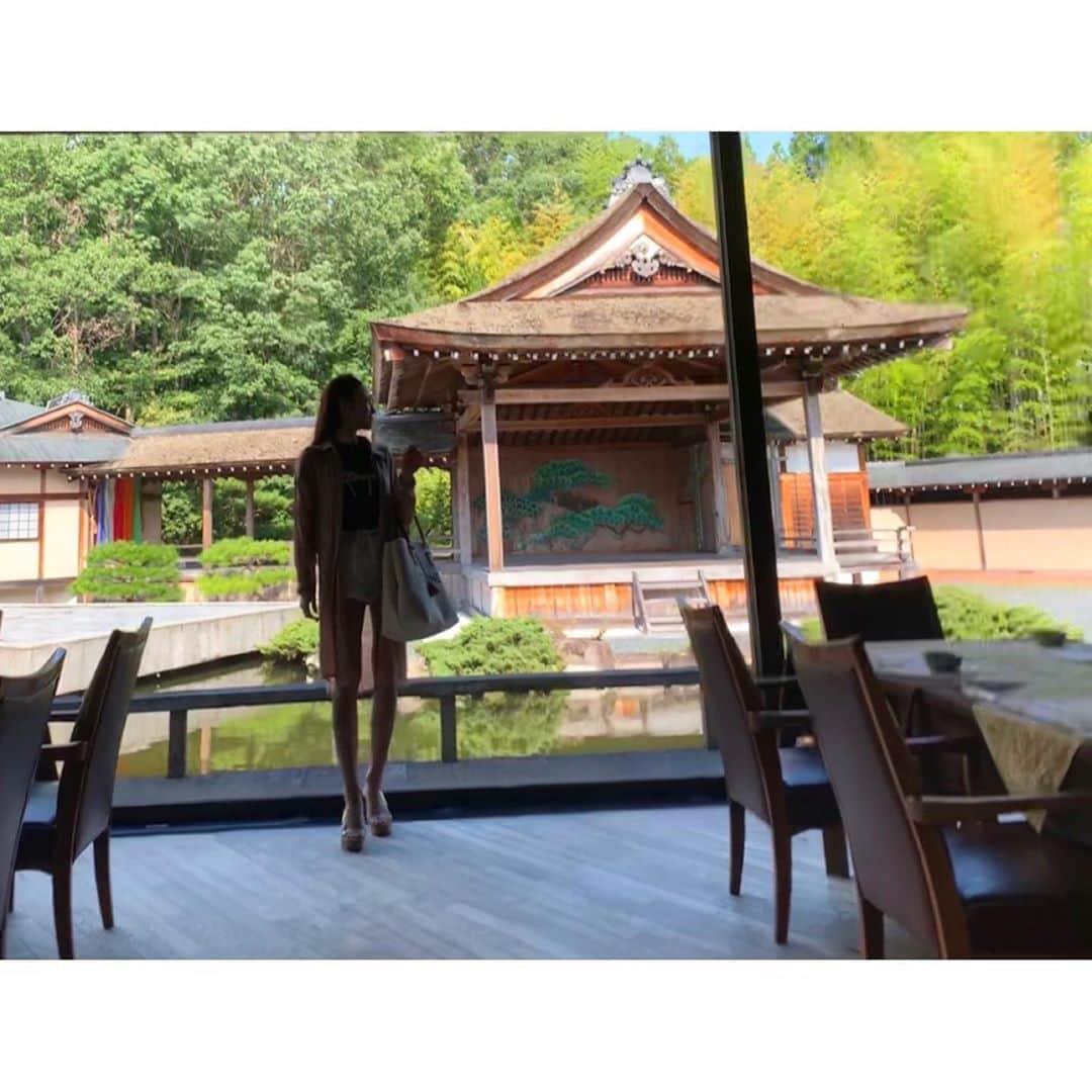 赤嶺紗羅のグルメインスタ