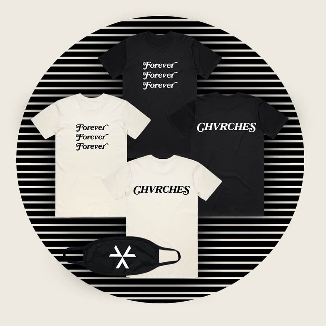 CHVRCHESさんのインスタグラム写真 - (CHVRCHESInstagram)「🖤new merch🖤 Tap to shop or visit chvrches.manheadmerch.com」8月14日 8時33分 - chvrches