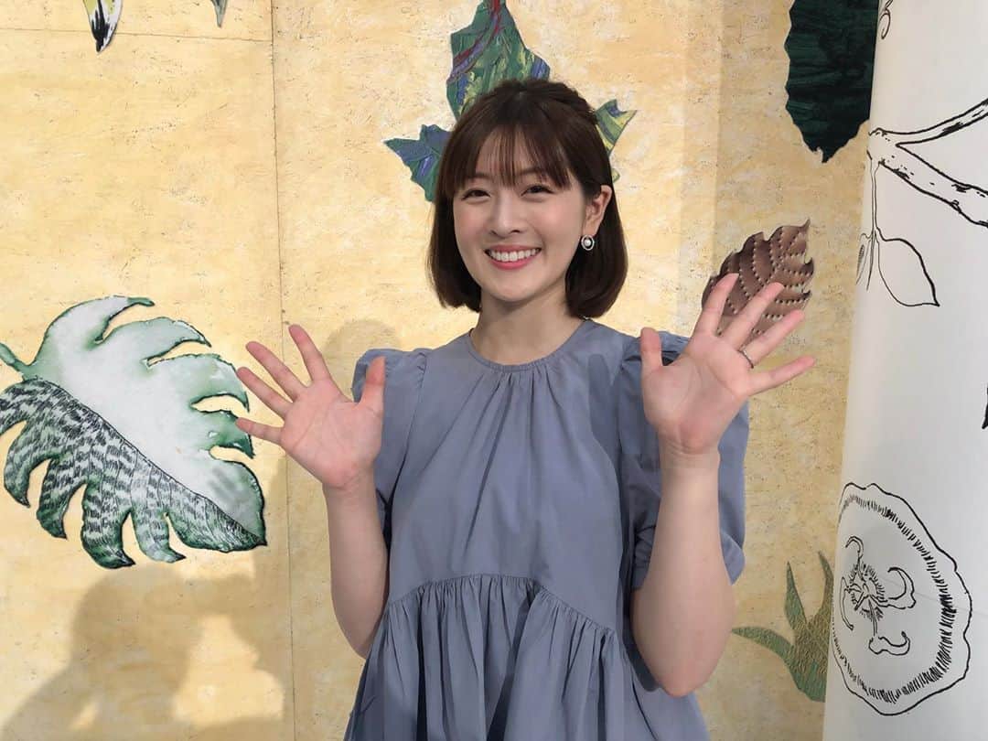 中村秀香のインスタグラム：「#すまたん！  今週はイレギュラーで 5日間スタジオ（エンタメ）担当しました！ ありがとうございました🙇‍♀️  5日間早起きでしたが とっても元気です！！😊✨  来週からは、また通常どおり よろしくお願いします🌸」