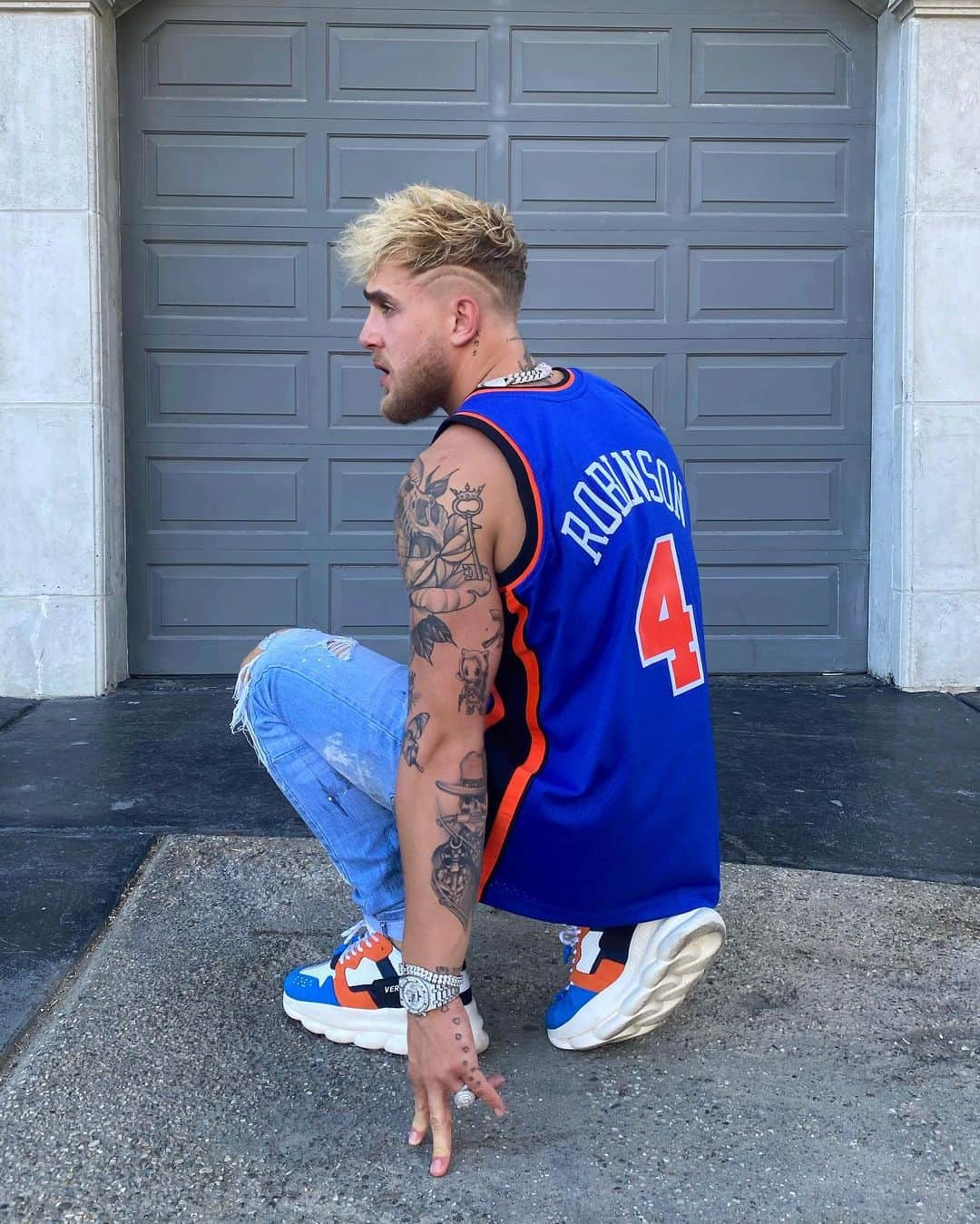 ジェイク・ポールさんのインスタグラム写真 - (ジェイク・ポールInstagram)「First person with one of these jerseys」8月14日 9時27分 - jakepaul