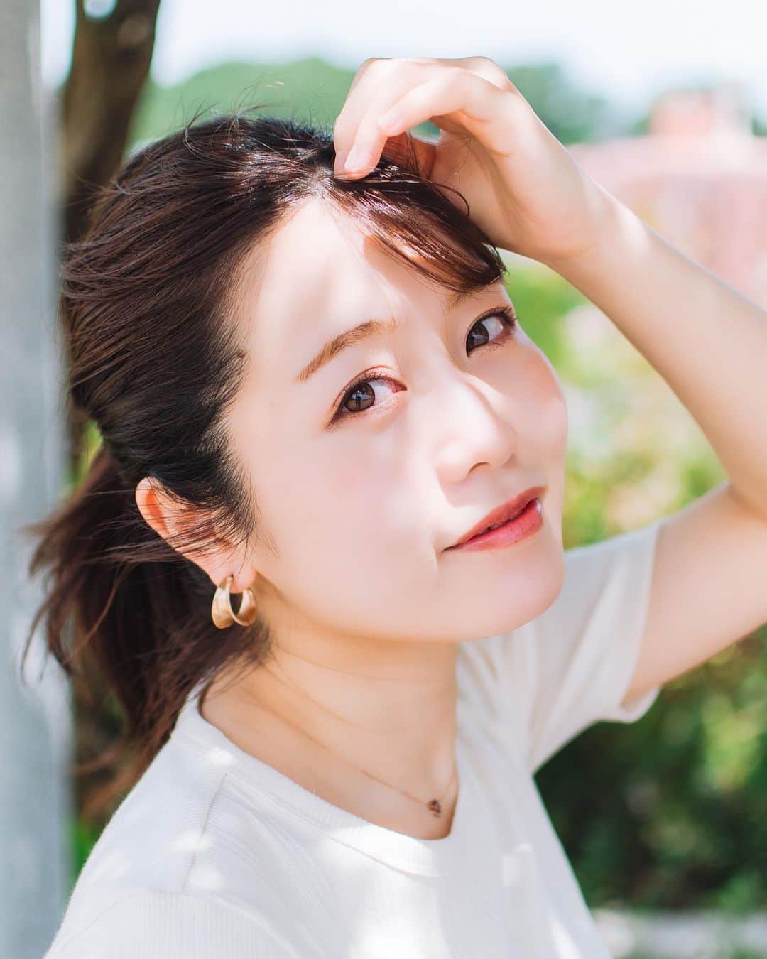 弘松菜摘のインスタグラム：「﻿ 夏が好き﻿ 皆さんはお好きですか？ ﻿ ﻿ ﻿ #何気ない瞬間を残したい」