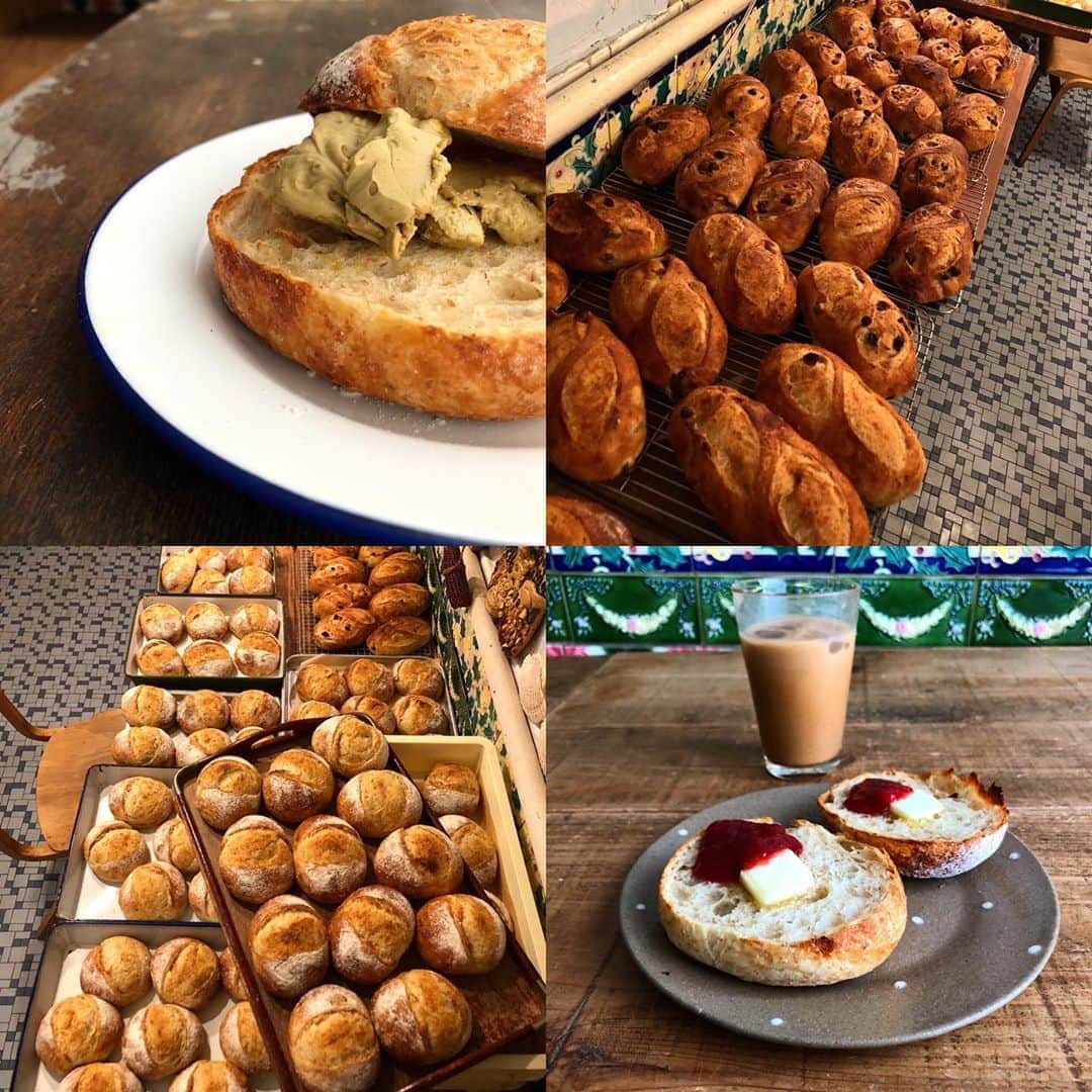 CHIPPRUSONのインスタグラム：「真夏のBREAD、いとしのベーカリー、パンのTSUNAMIが押し寄せる☀️🍞🌊スペシャル　  そんなタイトルのパンセットを考えていました。今年もとにかく暑い… 暑いのです… 真夏でもするする食べられて、なんならお代わりしたくなるようなパンばかり入った詰め合わせ、初めて、メニューからハード系を外す決意。理由は、重たいパンが店主の喉を通らないからです…😂パン屋としては推したいハード系ですが、一回お休み、、、次回は、加水高めのソフト系で一本勝負ぢゃ❗️🔥週末〜週明けの販売となりそうです。SNSのチェックよろしくお願いしまーす🙏」
