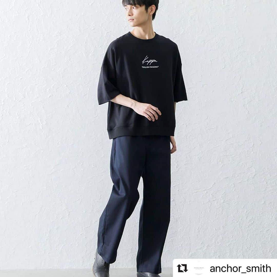 北原慎也のインスタグラム：「いつもありがとうございます。 #Repost @anchor_smith with @make_repost ・・・ Anchor Smithセレクションワイドチノパンツのご紹介!!!   腰回りにゆとりを持たせたテーパードデザイン！ 通気性と保湿性のあるストレッチの効いたカツラギ素材を使用！ オールシーズンヘビーユーズ出来るのでコーデに幅をもたせてくれる逸品です！ カラー展開も豊富にご用意しております。   ブランド品番SMIpt201 #anchorsmith #アンカースミス #夏コーデ #チノパンツ #ワイドパンツ #テーパード #カツラギ #コットン #zozo  #zozotown  #instagood  #instafashion  #mensfashion  #image_models  #imagetokyo #anchorsmith」