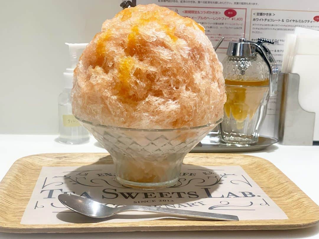 原田麻子さんのインスタグラム写真 - (原田麻子Instagram)「バイタルグレープフルーツ  こちらに初めて来て初めて食べて感動してからずっと好き  #かき氷#かき氷🍧#おやつ#ごはん#sweets#shaveice」8月14日 11時54分 - achakoko