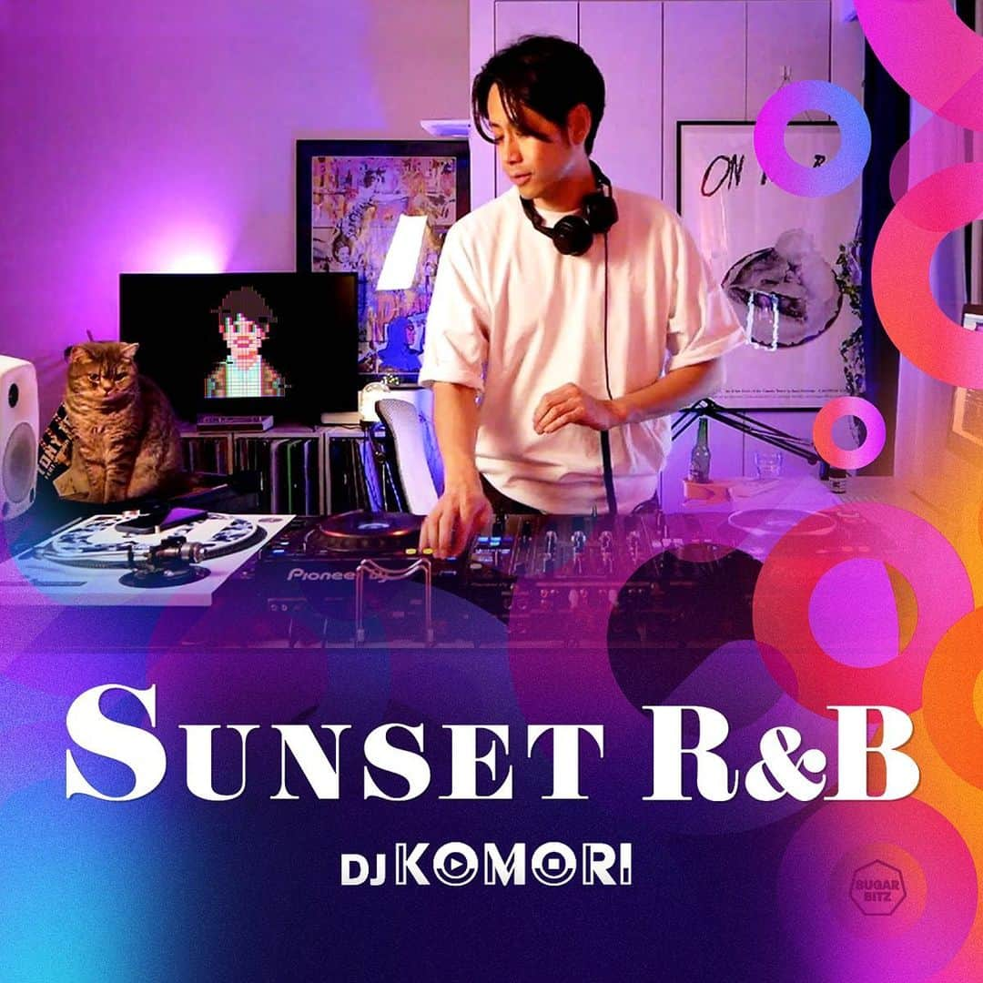 DJ Komoriさんのインスタグラム写真 - (DJ KomoriInstagram)「隔週日曜にライブ配信している 「SUNSET R&B - on Twitch」 がSpotifyプレイリストになりました！  Spotify内のDJ KOMORIページ もしくはSUGARBITZのページから聴けるよ！ ぜひフォローして楽しんでね🥰」8月14日 13時00分 - djkomori