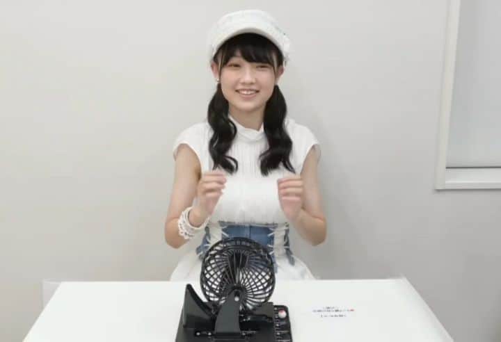 モーニング娘。'20のインスタグラム：「- . パンダちゃんのラップ🐼 . . #山﨑愛生 . .」