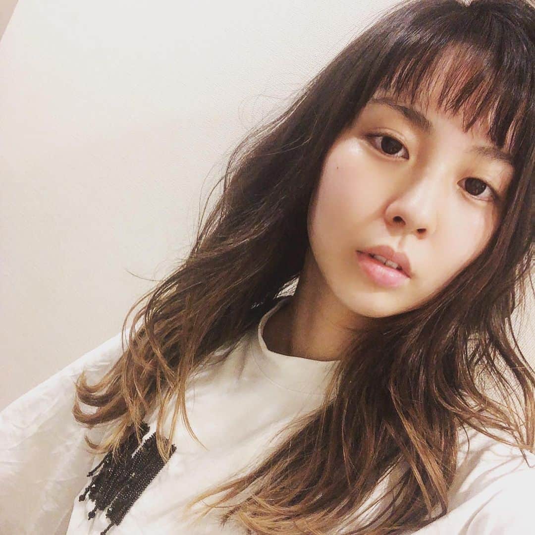 矢吹世奈のインスタグラム：「💇🏻‍♀️🤎」