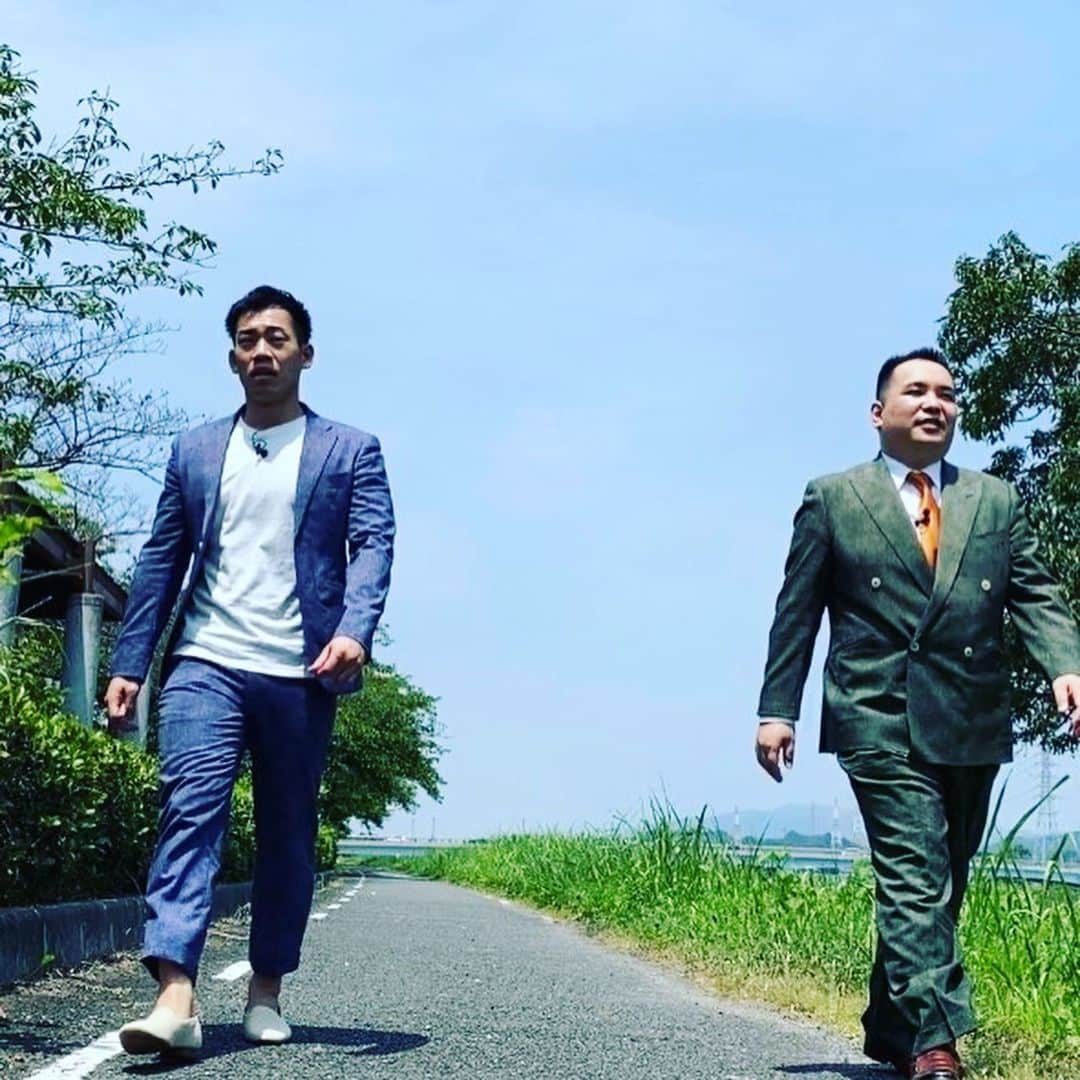 駒場孝さんのインスタグラム写真 - (駒場孝Instagram)「‪アナザースカイありがとうございました。‬ ‪格好良く放送してもらってましたが、本当単純に周りの方々、そして先輩後輩のお陰なだけなんです。改めてありがたいなと思いました。‬ ‪あと爆笑族がしっかり放送されていて「駒子」がテロップにされてて驚きました。でも良かったです。‬ ‪これからも頑張ります。‬」8月15日 0時13分 - koma0205