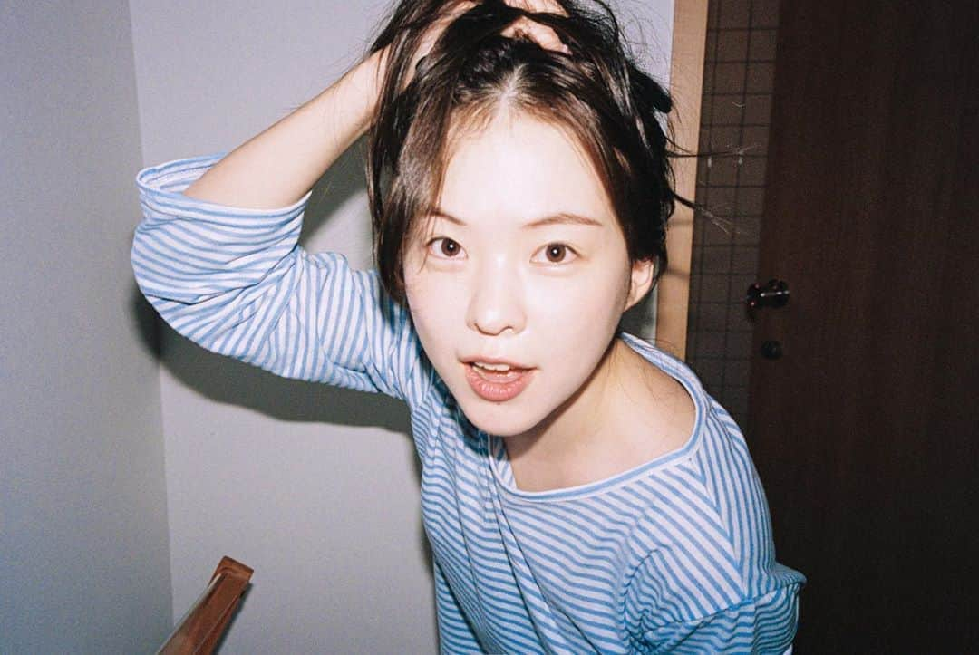 ハヌルさんのインスタグラム写真 - (ハヌルInstagram)「📸📸📸📸 필카🖤」8月14日 15時19分 - haneulina