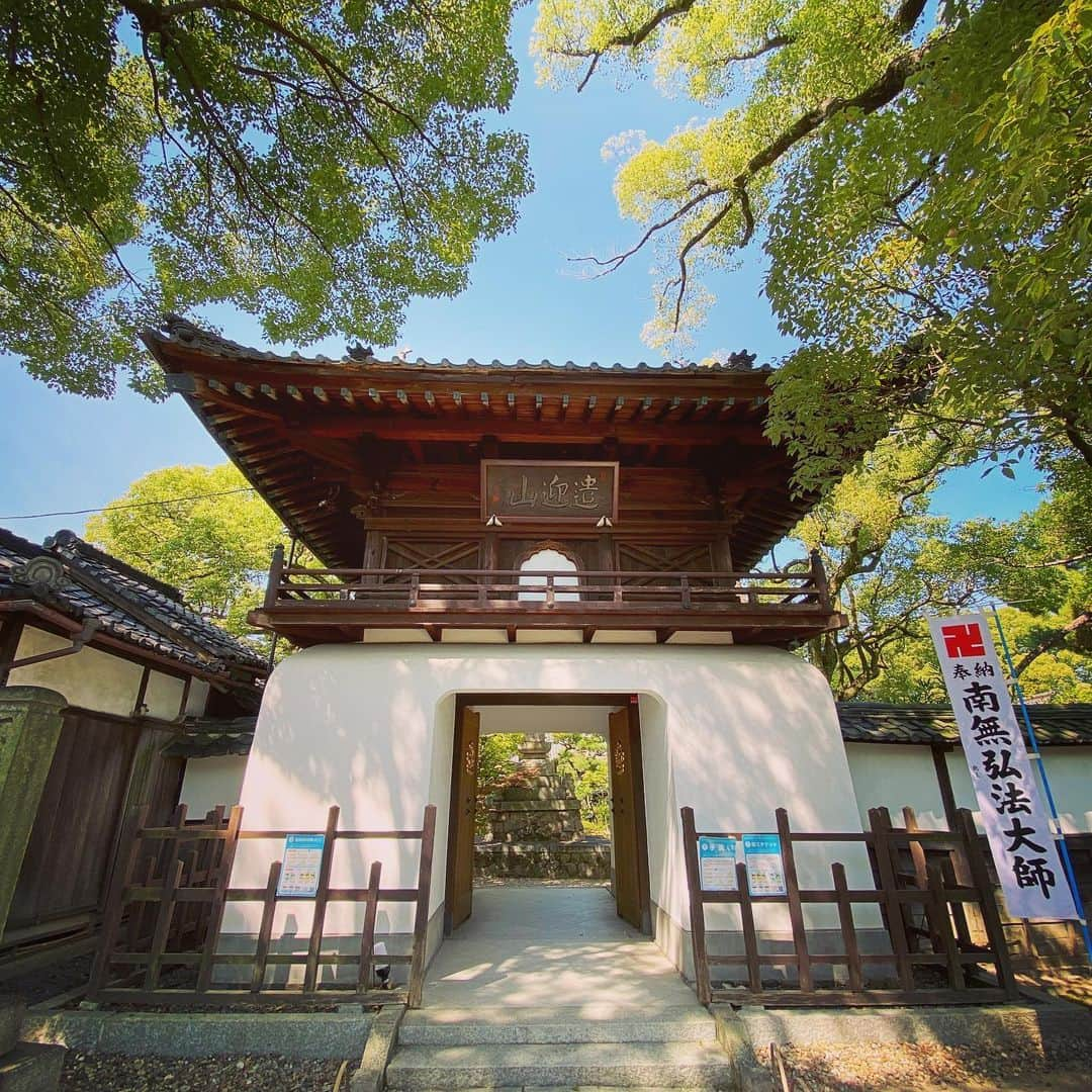 japantripのインスタグラム：「#お寺 #雲心寺  #temple  #unseenjapan  #nagoya  #nagoyacameragirls  #名古屋お出かけ #カメラ女子  #カメラ好きな人と繋がりたい  #japantrip  #japan  #instapic  #instatrip #nagoyacastle  #Nagoya #japancastle  #unseenjapanphoto  #unseenjapantrip #myfavoriteplace  #myfavorite #なごやなんてだいすき #城旅なごや」