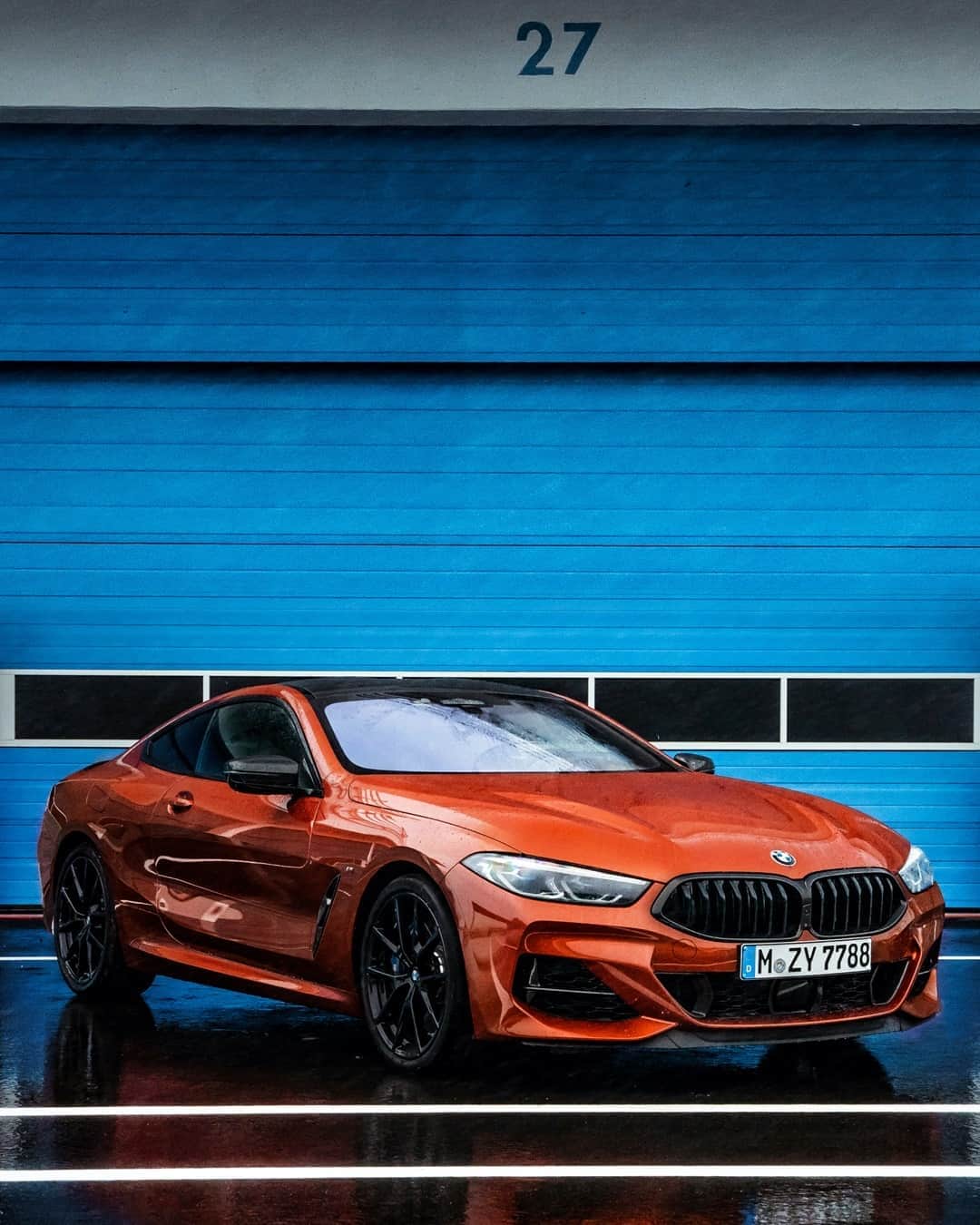 BMWさんのインスタグラム写真 - (BMWInstagram)「Lose yourself in the show of performance. The BMW 8 Series Coupé. #THE8 #BMW #8Series __ BMW M850i xDrive Coupé: Fuel consumption in l/100 km (combined): 10.0–9.9. CO2 emissions in g/km (combined): 227–224. Further information: www.bmw.com/disclaimer.  	 Acceleration (0-100 km/h): 3.7 s. Power: 390 kW, 530 hp, 750 Nm. Top speed (limited): 250 km/h.」8月14日 17時00分 - bmw