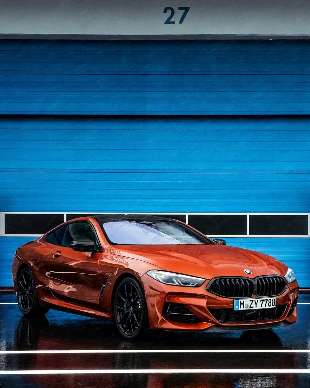 BMWのインスタグラム：「Lose yourself in the show of performance. The BMW 8 Series Coupé. #THE8 #BMW #8Series __ BMW M850i xDrive Coupé: Fuel consumption in l/100 km (combined): 10.0–9.9. CO2 emissions in g/km (combined): 227–224. Further information: www.bmw.com/disclaimer.  	 Acceleration (0-100 km/h): 3.7 s. Power: 390 kW, 530 hp, 750 Nm. Top speed (limited): 250 km/h.」