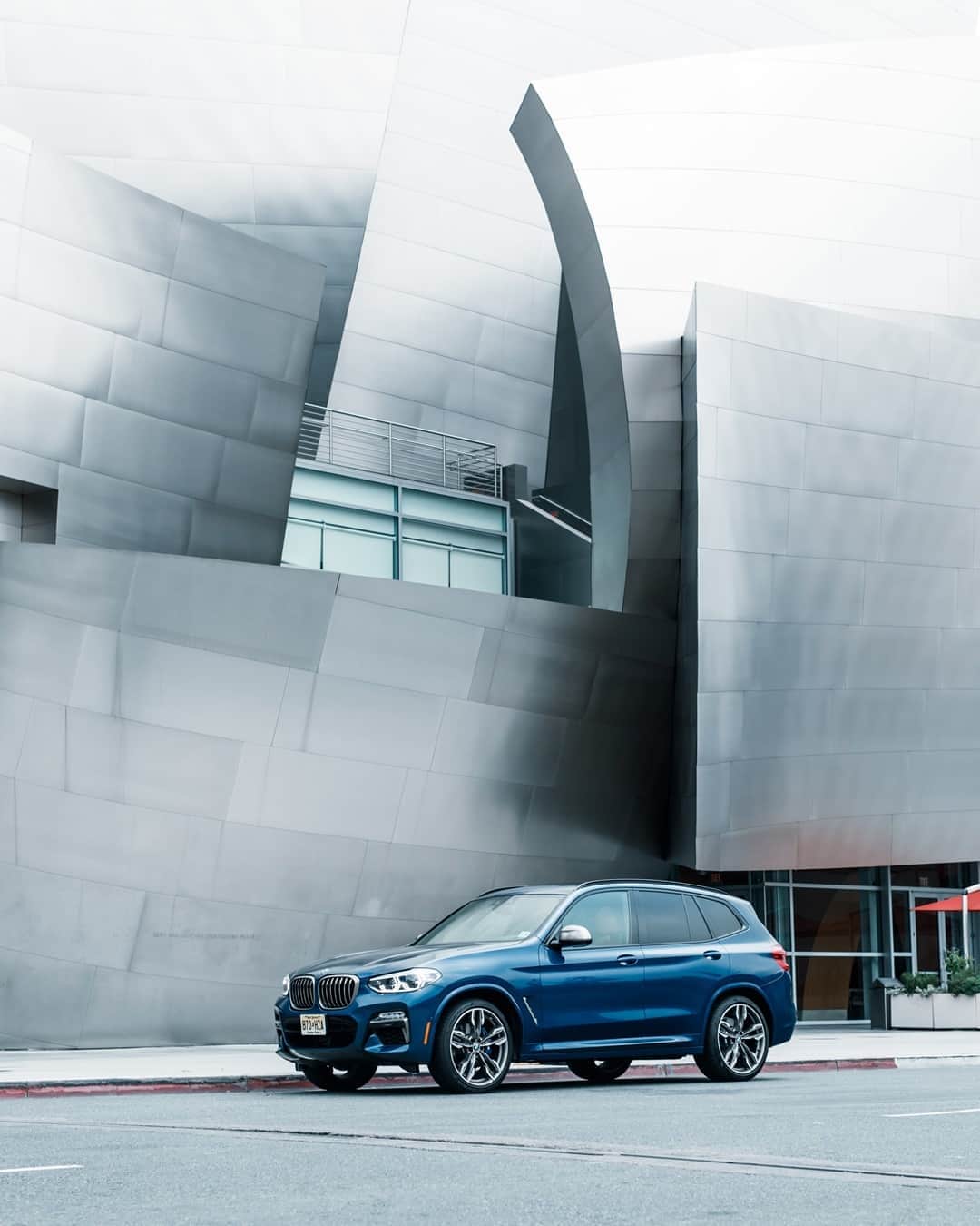 BMWのインスタグラム：「All you need. This and a passport. The BMW X3. #TheX3 #BMW #X3 #LosAngeles #BMWrepost @kenozache」