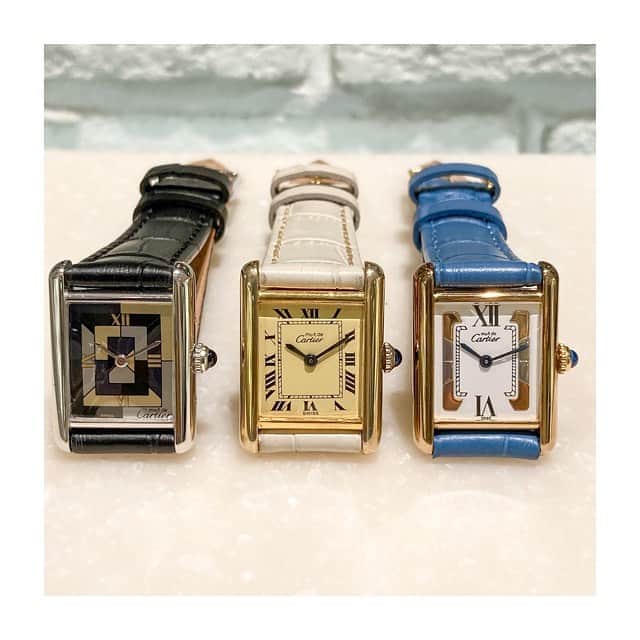 のインスタグラム：「-HIROB丸の内-﻿ ﻿ Vintage must de Cartier TANK ﻿ ご紹介致します！﻿ ﻿ ■1〜2枚目﻿ SMサイズ ¥190,000+tax〜¥250,000+tax﻿ ﻿ ■3〜4枚目﻿ LMサイズ ¥150,000+tax〜¥195,000+tax﻿ ﻿ 8/18まで10%OFFも開催しております！﻿ 一部除外有﻿ ベイクルーズポイントカード付与率2倍の﻿ ダブルポイントキャンペーンも同時開催しております！﻿ ﻿ 通信販売も対応しており、お電話でのご相談も受け付けています。﻿ 当面の間、通信販売の送料は無料となりますので、ご来店が難しい方でもお気軽にお問い合わせ下さい。﻿ ﻿ リンク先の商品に関して:こちらの時計はヴィンテージ品の為、同デザインではありますが、外装等の状態は多少異なる場合がございます。予めご了承下さい。﻿ ﻿ ﻿ …お問い合わせ…﻿ 03-5224-8666﻿ ﻿ #hirob﻿ #hirobmarunouchi﻿ #baycrews﻿ #mustdecartier﻿ #cartier﻿ #vintage﻿ #tank﻿ ﻿ #morellato﻿ #cassis﻿ ﻿ #モレラート﻿ #カシス﻿ ﻿ #ヒロブ﻿ #ヒロブ丸の内﻿ #ベイクルーズ﻿ #マストデカルティエ﻿ #ヴィンテージカルティエ﻿ #タンク﻿ #自分へのご褒美﻿ #東京駅」