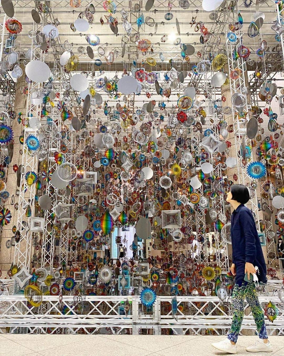 のインスタグラム：「Take some time to dive into the Yokohama Triennale 2020: Afterglow.﻿ Photo: @_saaaaaoo_﻿ #myyokohama ﻿ ﻿ #yokohama #darlingescapes #beautifuldestinations #artofvisuals #somewheremagazine #discoverglobe #travelawesome #passionpassport #lovejapan #explorejapan #japanlife #japanfocus #japan_vacations #japanrevealed #よこはま #ヨコハマ #横浜」