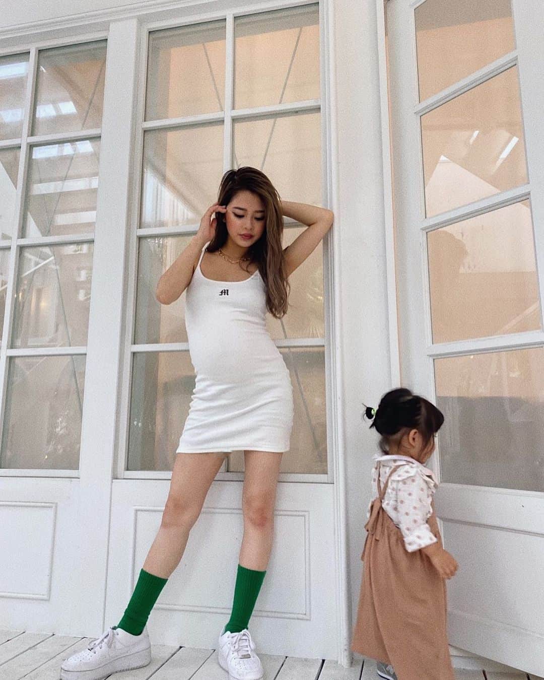 加藤美佳さんのインスタグラム写真 加藤美佳instagram またまた地元 定期的に会えてる良き かなりお腹でかい お腹の存在感 ずどーん 暖かく見守ってね なかなか苦しい 妊娠後期 8月21日 21時35分 Katomika1212