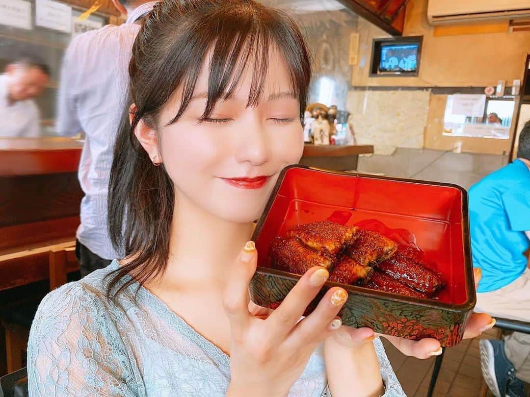 谷川愛梨のインスタグラム：「はぁ...幸せ🥺💛💜💛」