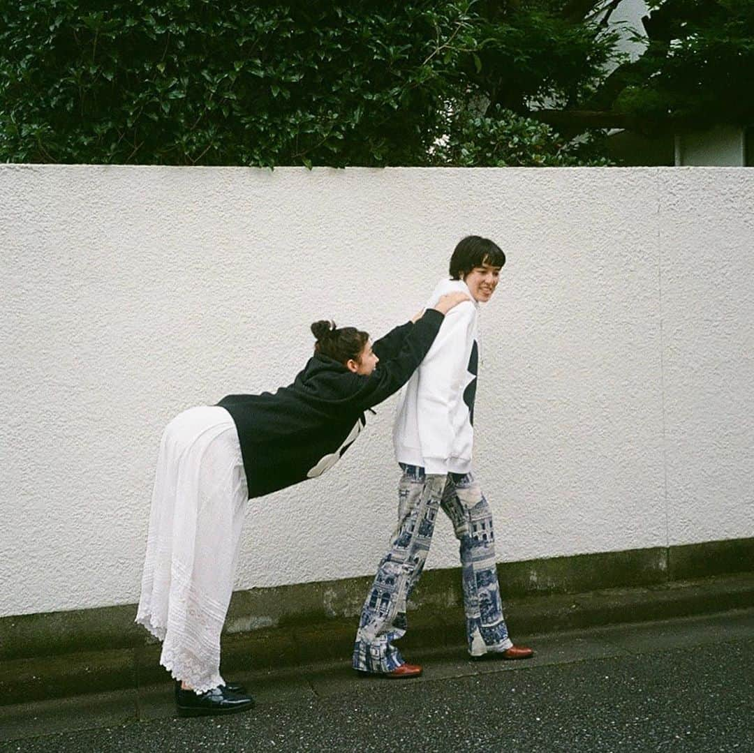 道木 さくら まやさんのインスタグラム写真 - (道木 さくら まやInstagram)「with Mala🌷🌷 @marimekkojapan  #marimekko #marimekkokioski」8月14日 19時34分 - mayamichi