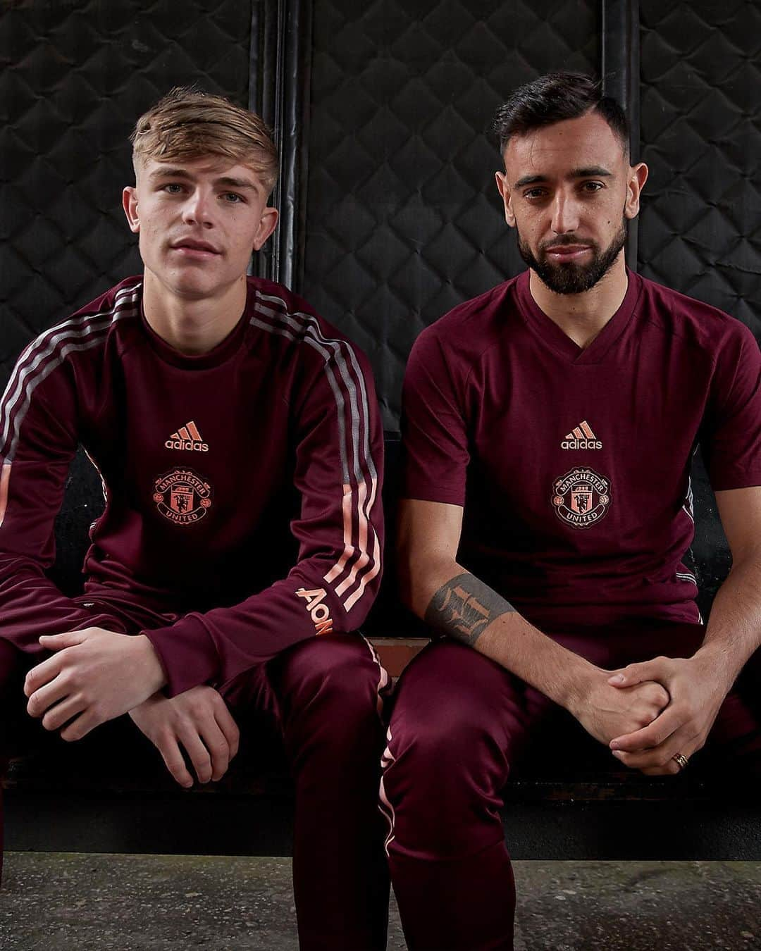 マンチェスター・ユナイテッドさんのインスタグラム写真 - (マンチェスター・ユナイテッドInstagram)「Brand new travel wear looking 🔥 Get yours at @adidasfootball.  #MUFC #ReadyForSport」8月14日 20時00分 - manchesterunited