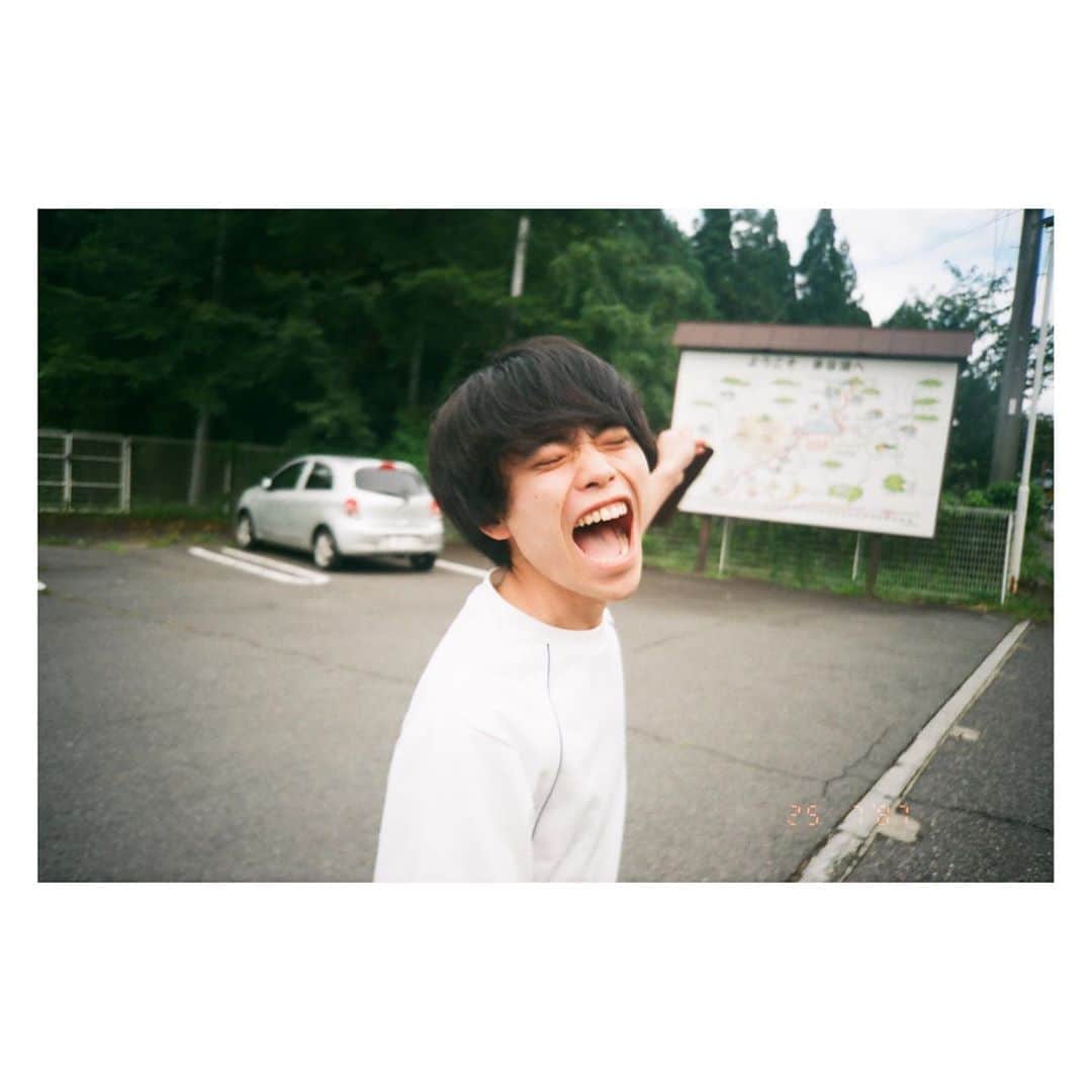 yamatoのインスタグラム：「curbontoursでさる小に行ったときの写真、そしてこれはそのとき手懐けた犬  #愛してるよ犬 #curbontours #さる小」
