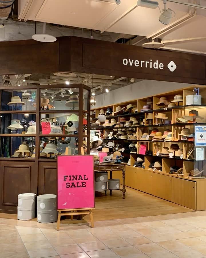 花沢美音のインスタグラム：「万代シテイビルボードプレイス3F OVERRIDE新潟店への 最短経路になります🚶‍♂️  是非とも皆様 お待ちしております👒  #HopeCoLtd #work #帽子屋 #帽子 #新潟」