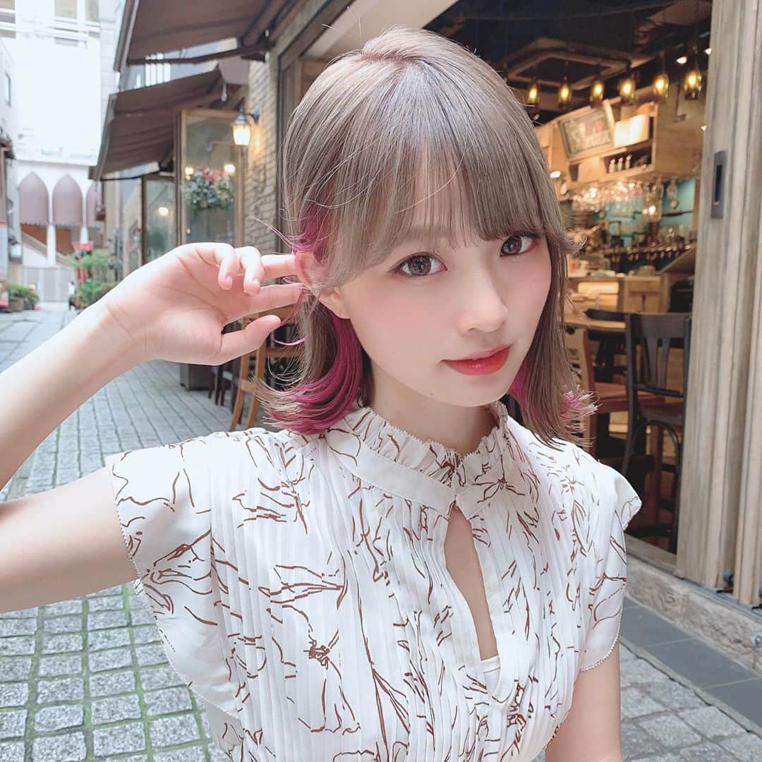 のインスタグラム：「🕊💓 ・ ・ ・  #いいね返し#f4f#l4l#サロンモデル#サロモ#撮影依頼募集中#グレージュ#透明感#ビジョビ#インフルエンサー#被写体#作品撮り #instagood#likeforlikes#followforfollowback#followme#follow4followback#ミスコン」