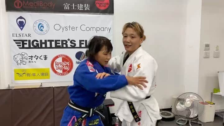 のインスタグラム：「. . ONE Championshipで活躍中の 三浦彩佳選手 （@ayaka_zombie）  YouTubeコラボで柔道しました🥋 近日公開！！！ チャンネル登録して待っててください😎 二人のプロフィールから飛べます！ . . #三浦彩佳 選手 #onechampionship #tribetokyomma #YouTube #あやゾンビチャンネル  #スピード投げ込み #大腰 #mma #mmafighter #training  #judo  #総合格闘技 #女子格闘家 #柔道  #筋肉女子」