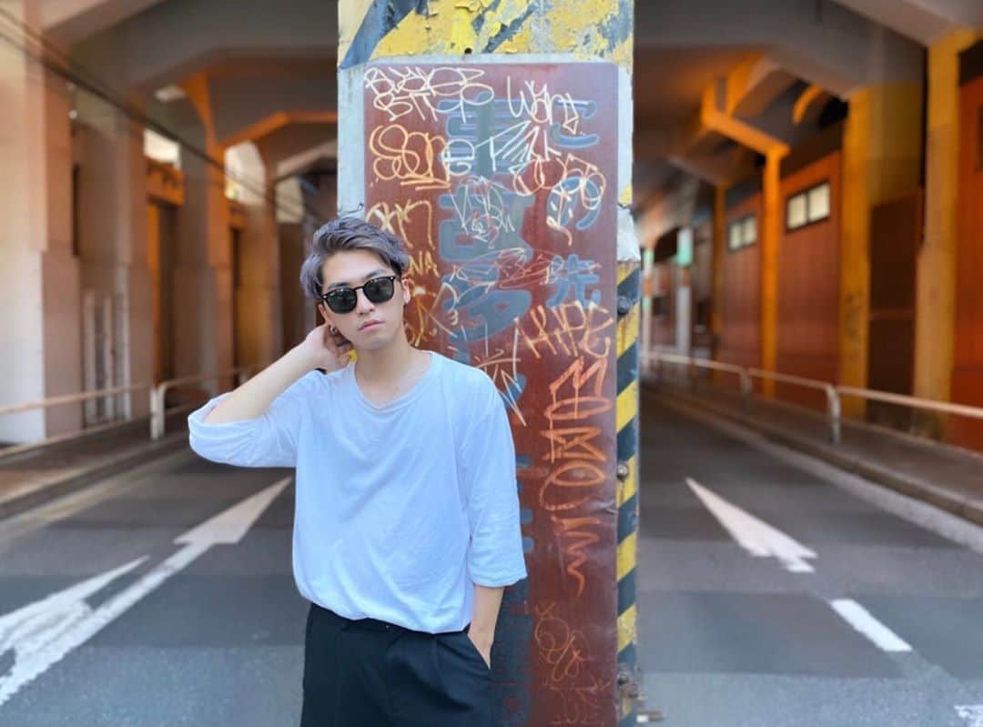 のインスタグラム：「良い感じの撮影ができました📸 （撮影時のみマスク外してます）  #instagood#actor#俳優#hair#style#l4l#f4f #followme #fashion #model #ootd #instafashion #workout#cinema#cinematic#cinematicvideo#cinematicvlog#cinematicvlogger#vlog#vlogger#filmmaker#フィルムメーカー」