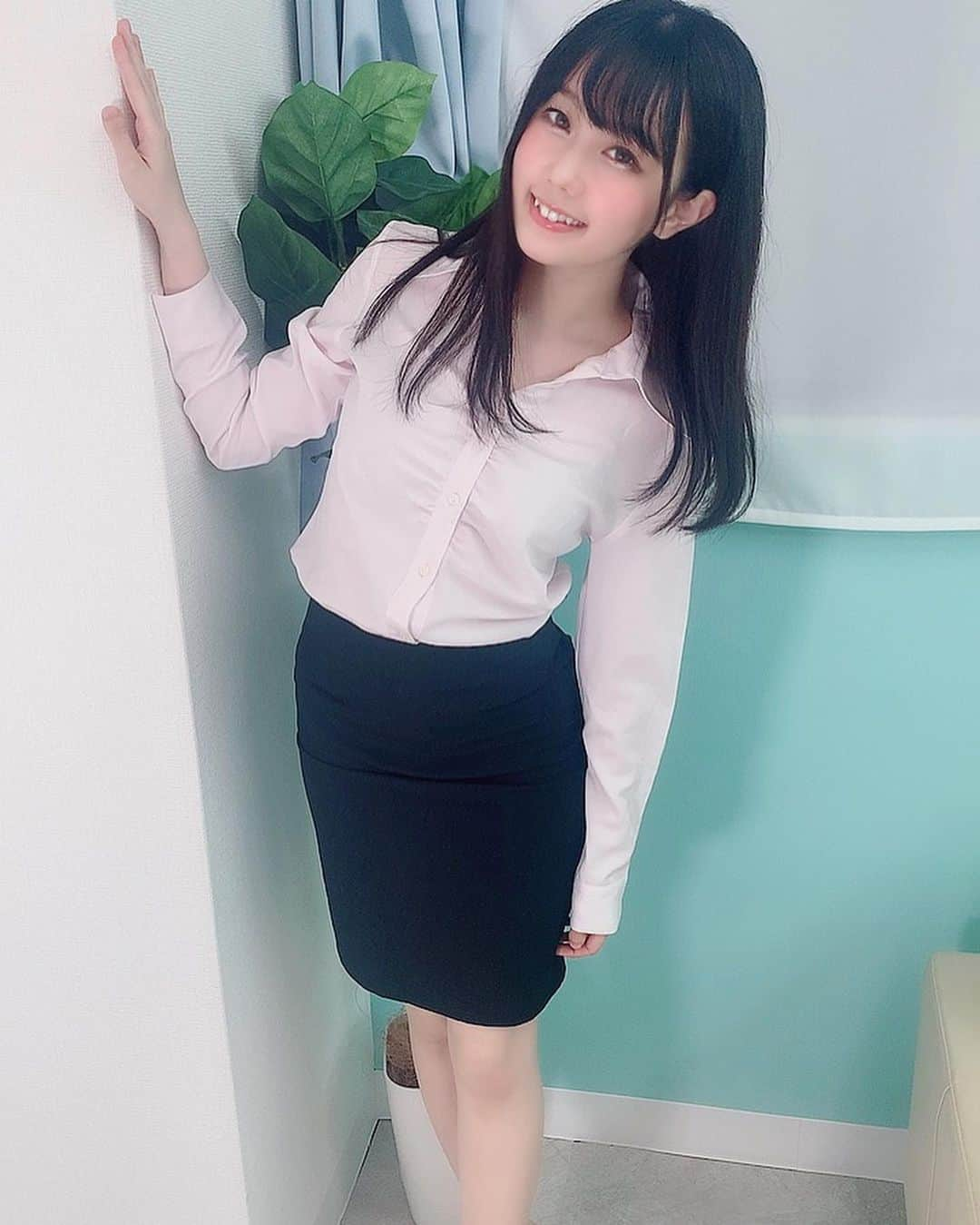 鈴乃八雲さんのインスタグラム写真 - (鈴乃八雲Instagram)「#japanese #japanesegirl #japanesegirlspic #kawaii #kawaiistyle  #милая  #tokyo #cute #pretty #cawaii 　#レースクイーン #RQ #racequeen #cutie #photo #photography  #portrait #photo_jpn #photography #picture #女教師 #ol #officelady #portraitphotography #ポートレート #写真　 #girl #グラドル自画撮り部 #portrait #portraitphotography #japan_of_insta #japan #japan_photo」8月14日 20時53分 - yakumo_suzuno