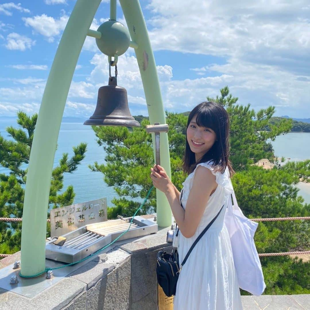 白木愛奈のインスタグラム：「本日22歳になりました😊 いつも暖かいコメントを下さり本当にありがとうございます(*^^*)  残り少ない大学生活と、大好きな夏を、できる範囲で精一杯楽しみたいと思います🎶  これからもよろしくお願いします🙇‍♂️  #0814」