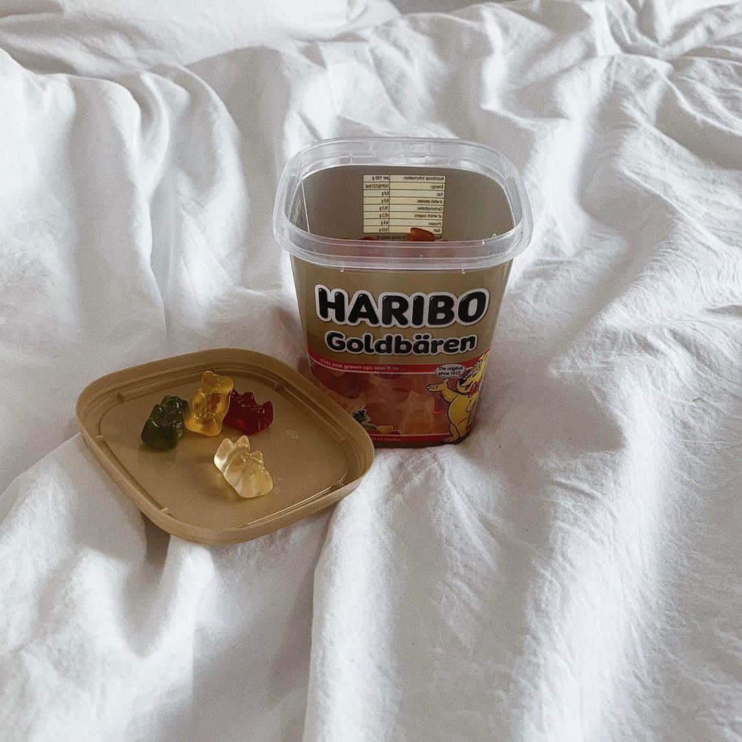 石綿日向子さんのインスタグラム写真 - (石綿日向子Instagram)「🧸 好きなものは毎日食べれる だから君の好きなものになりたひ」8月14日 22時26分 - hinako_ishiwata