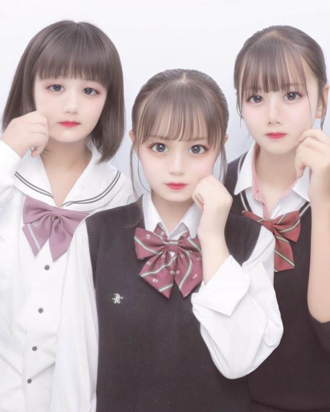 ここみのインスタグラム：「🦖🦖🍙」
