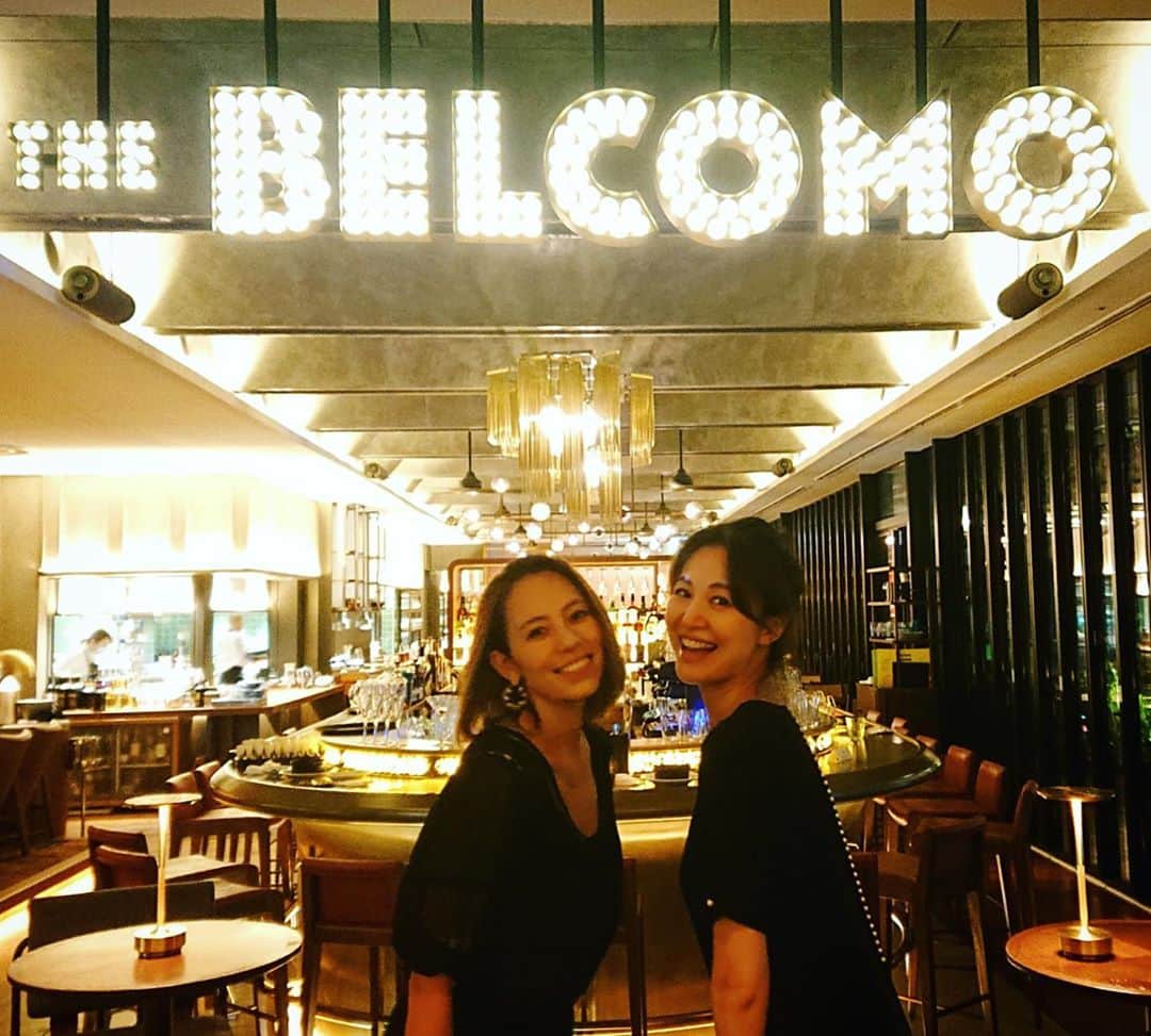 鮎河ナオミのインスタグラム：「@yucari0108 ゆかりちゃんと🥂 @aoyamagrand へ✨ ルーフトップバー最高でした✨ . Posted @withregram • @yucari0108 The Aoyama Grand Hotel 初潜入！ あのベルコモンズが、お洒落な大人の集いにぴったりな新しい ランドマークに！  テラスでの食事も、 ルーフトップでの乾杯も、 最高👍️ @naomiayukawa  と、堪能しました🥰 レストランもバーもホテルも、とにかく洗練された空間👏 #rooftop in#gaienmae #aoyama #tokyo  #thebelcomo #theaoyamagrandhotel #aoyamagrandhotel  #オススメ #東京スポット #🇯🇵」