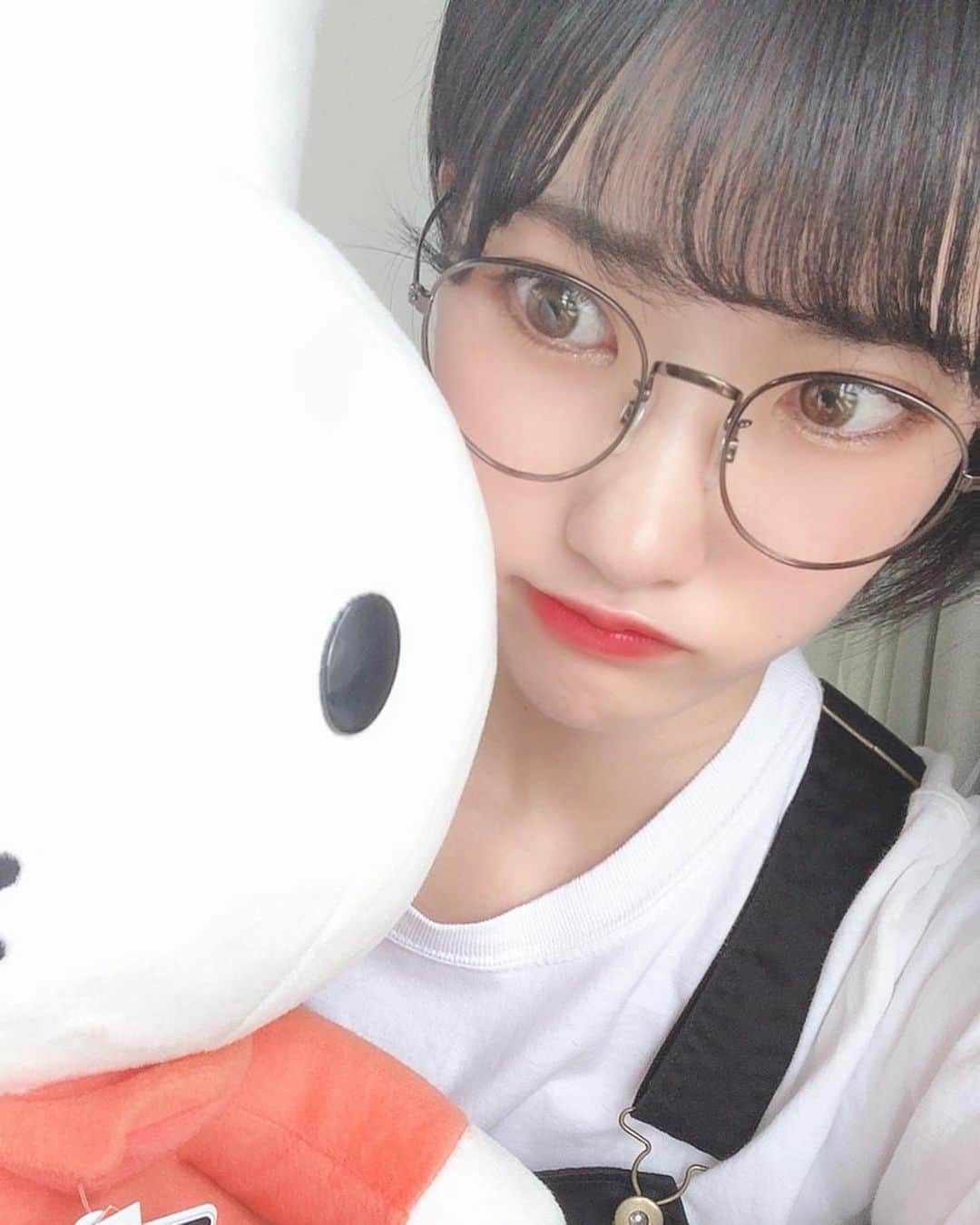 東条蒼のインスタグラム：「＊ ・ ・ ・ ミッフィー 、かわいいうさちゃんっ ・ ・ うちの子も、おりこううさちゃんでふ💕💕 ・ ・ ・ #ミッフィー  #ぬいぐるみ ・  ・ #東条蒼 #クルーズグループ #セクシー女優 #av女優 #メガネ女子 #黒髪 #ショートヘア #あおたん　#teamメレンゲ #followｍe #following #japan #girl #photooftheday #tagsforlikes #instalike  #台湾 #香港 #粉我 #拍照 #照片 #人像攝影」
