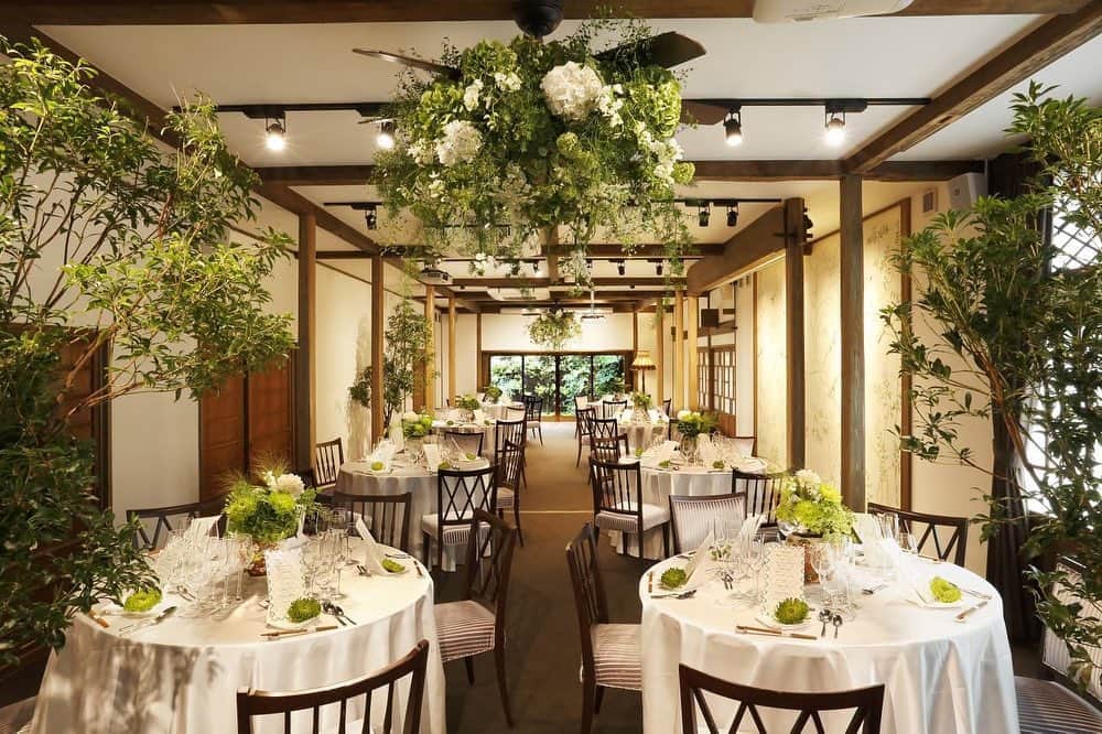 萬屋本店のグルメインスタ