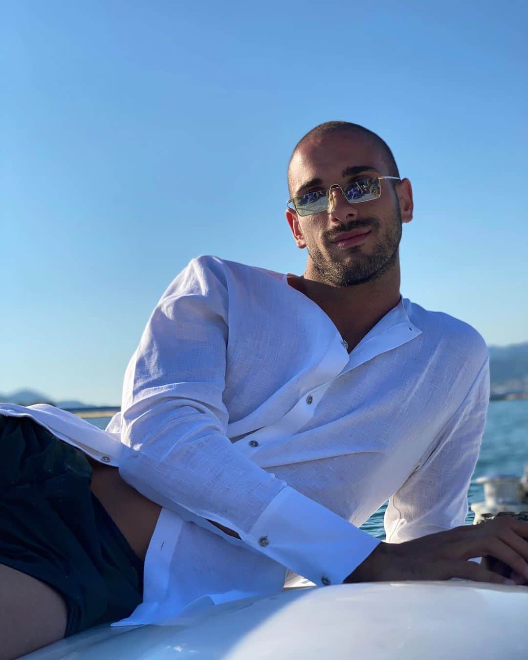 ルカ・レッツェリーニのインスタグラム：「Solo io posso giudicarmi ,  io so il mio passato , Io so il motivo delle mie scelte , Io so quel che ho dentro , Io so quanto ho sofferto , Io so quanto essere forte e fragile , Io e nessun altro」