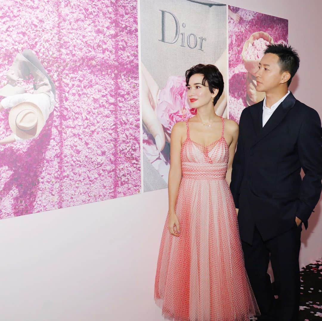 セリーナ・ジェイドさんのインスタグラム写真 - (セリーナ・ジェイドInstagram)「Beautiful night out with Miss Dior and Mister Han Geng 😜 @realhangeng Thank you Lucy for inviting us. Xxx #dior @dior #missdior #hangeng #lujingshan #celinajade」8月15日 3時16分 - celinajade