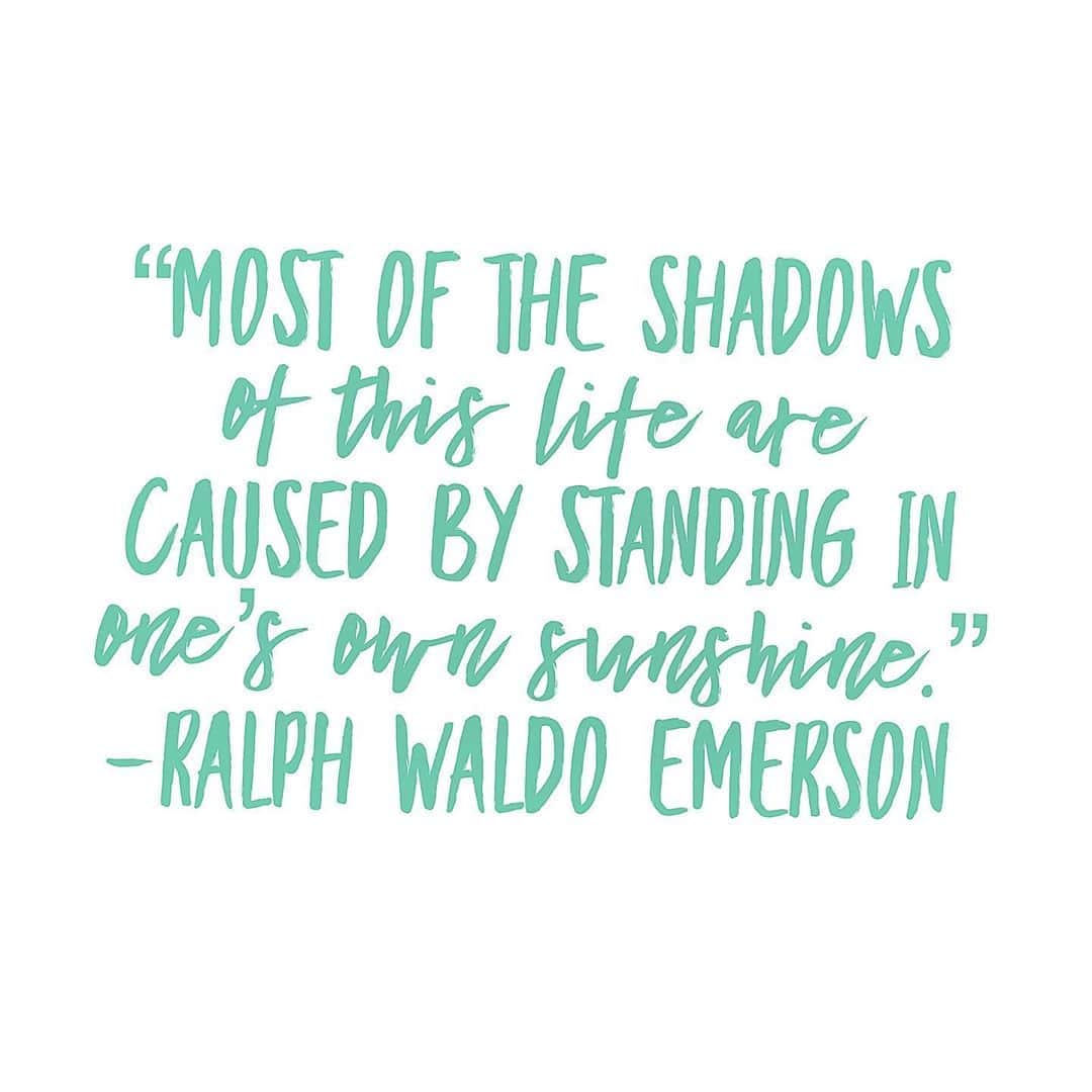 のインスタグラム：「“Most of the shadows of this life are caused by standing in one’s own sunshine.” ~ Ralph Waldo Emerson 💜🙏」