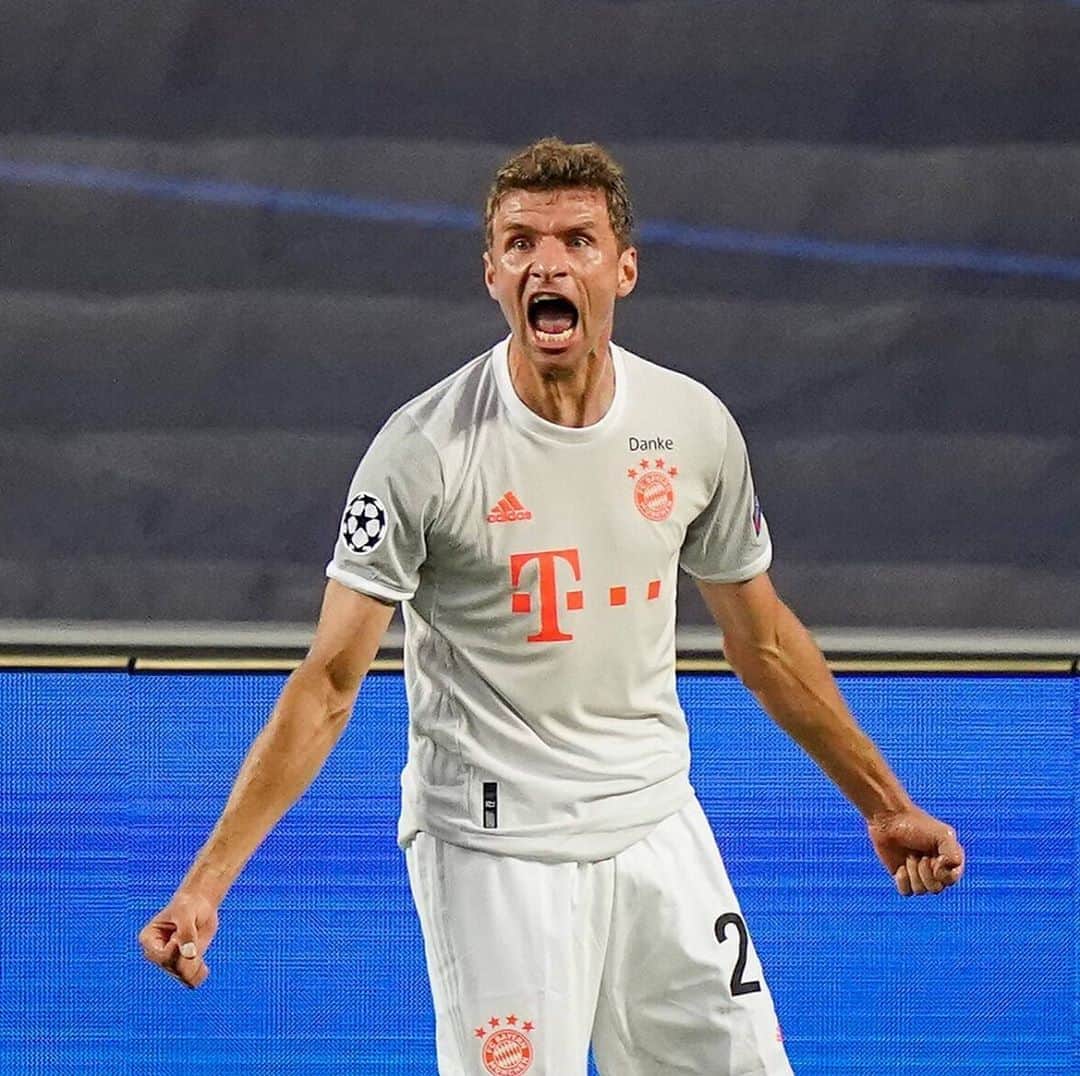 トーマス・ミュラーのインスタグラム：「Championsleague nights we are living for 🤩🏹🏆🔥#championsleague #whatateam」