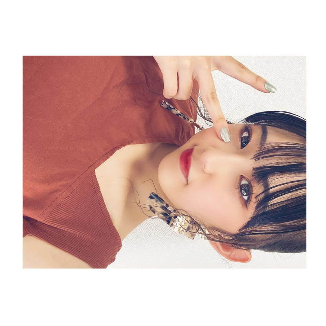 YURINAさんのインスタグラム写真 - (YURINAInstagram)「・﻿ 🌞🌈✌🏻﻿ ﻿ g’m☀︎﻿ ﻿ ﻿ あっという間に土曜日です🙌🏻﻿ ﻿ ﻿ ﻿ ﻿ 今日はなんとしてでも連敗阻止！﻿ ﻿ 絶対勝ーーーーつっ！！！！！﻿ ﻿ ﻿ ﻿ vs福岡ソフトバンクホークス﻿ 13:00〜 Play Ball ⚾︎﻿ ﻿ ﻿ Powerよ届け📣🔥﻿ ﻿ ﻿ ﻿ #オリックス #BsGirls #Bs2020 #avex﻿ #baseball #プロ野球 #ORIX #Buffaloes﻿ #超革新系 #勝紺 #京セラドーム大阪 ﻿ #ほっともっとフィールド神戸 #オリ姫 ﻿ #yurina_359  #BsGirls2020 #performer﻿ #dance #全力パフォーマンス #followme﻿ #高身長女子 #筋トレ女子 #黒髪ストレート ﻿ #野球好きと繋がりたい #インナーカラー﻿ #ビジターゲーム #6連戦 #PayPayドーム﻿ #お盆休み #みんなでバファローズ #Power﻿」8月15日 7時48分 - yurina_bsgirls_359