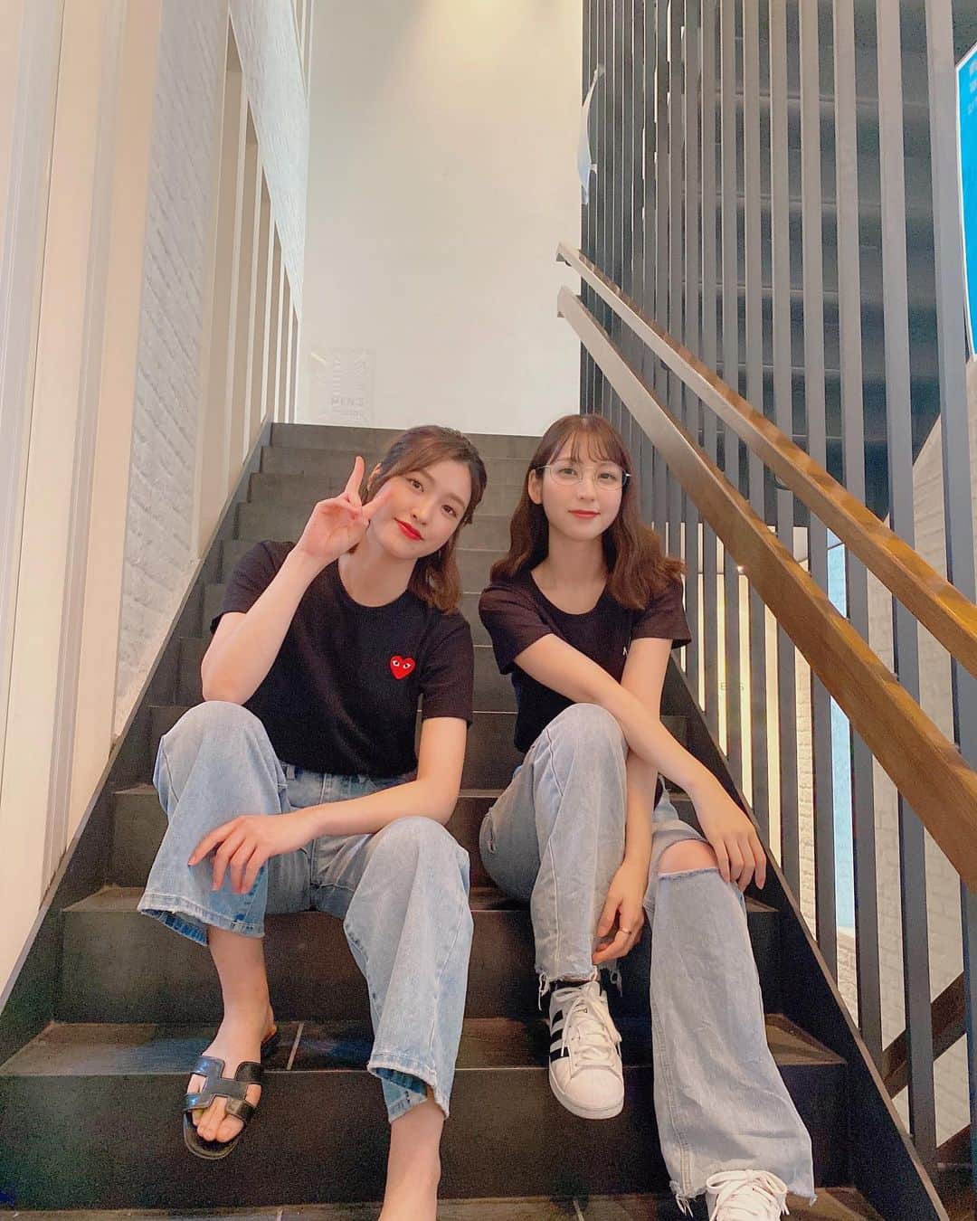 松岡菜摘さんのインスタグラム写真 - (松岡菜摘Instagram)「. . みなちゃんと今日の服装 丸かぶりやったー🥺❤︎ . #ootd」8月15日 18時55分 - natsustagram_hkt
