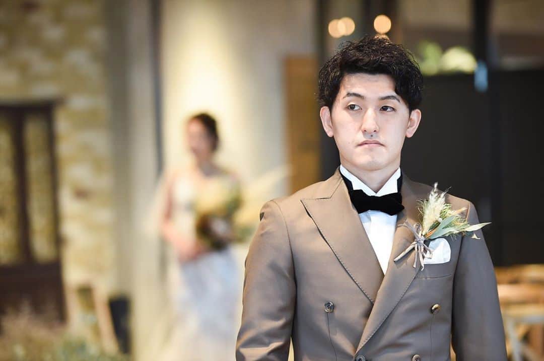 THE STYLE No.20 NEW YORK STYLE WEDDINGのインスタグラム：「2020年5月☆オープン2周年★ 口コミサイトの料理部門4年連続No.1獲得 No.20で自分たちらしい結婚式が叶う . ↓詳しくはHPをチェック↓ https://www.styles.jp/wedding/20f/ . 週末＆平日ブライダルフェアを開催しております メッセージ or ダイレクトメールからでも予約可能 . ↓ TEL ↓ 086-234-7310 . ↓ MAIL ↓ info-thestyle@styles.jpn.com . #thestyle #wedding #bridal #party #weddingparty #weddingphoto #weddingdress#starwedding #instagood #instalike #love #style #instapic  #結婚式 #結婚 #岡山結婚式 #ウェディング #プレ花嫁 #花嫁 #テーブルコーディネート #結婚式準備 #日本中のプレ花嫁さんと繋がりたい #ウェディングドレス #ウェディングフォト #ウェディングレポ #令和婚 #令和」